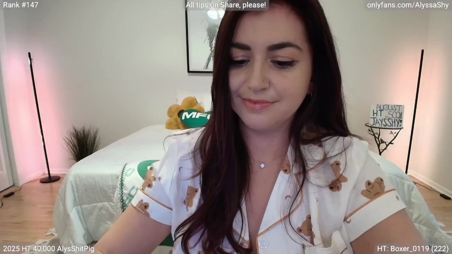 Gallery image thumbnail from AlyssaShy's myfreecams stream on, 08/24/2025, 24:02 image 6 of 20
