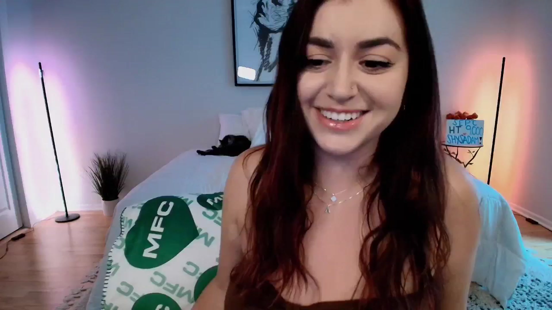 Gallery image thumbnail from AlyssaShy's myfreecams stream on, 09/11/2025, 21:27 image 14 of 20