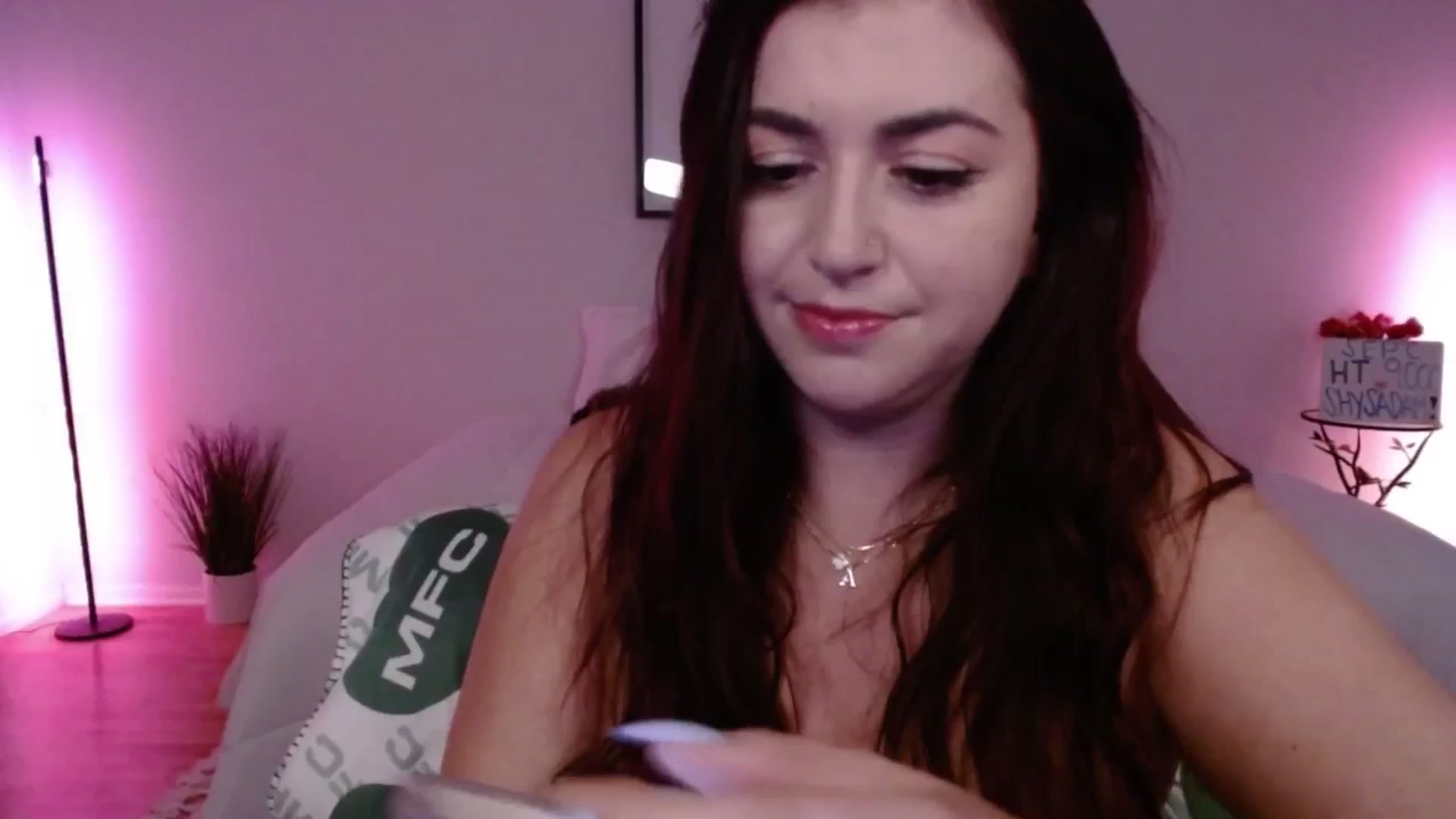Gallery image thumbnail from AlyssaShy's myfreecams stream on, 09/11/2025, 23:21 image 1 of 20
