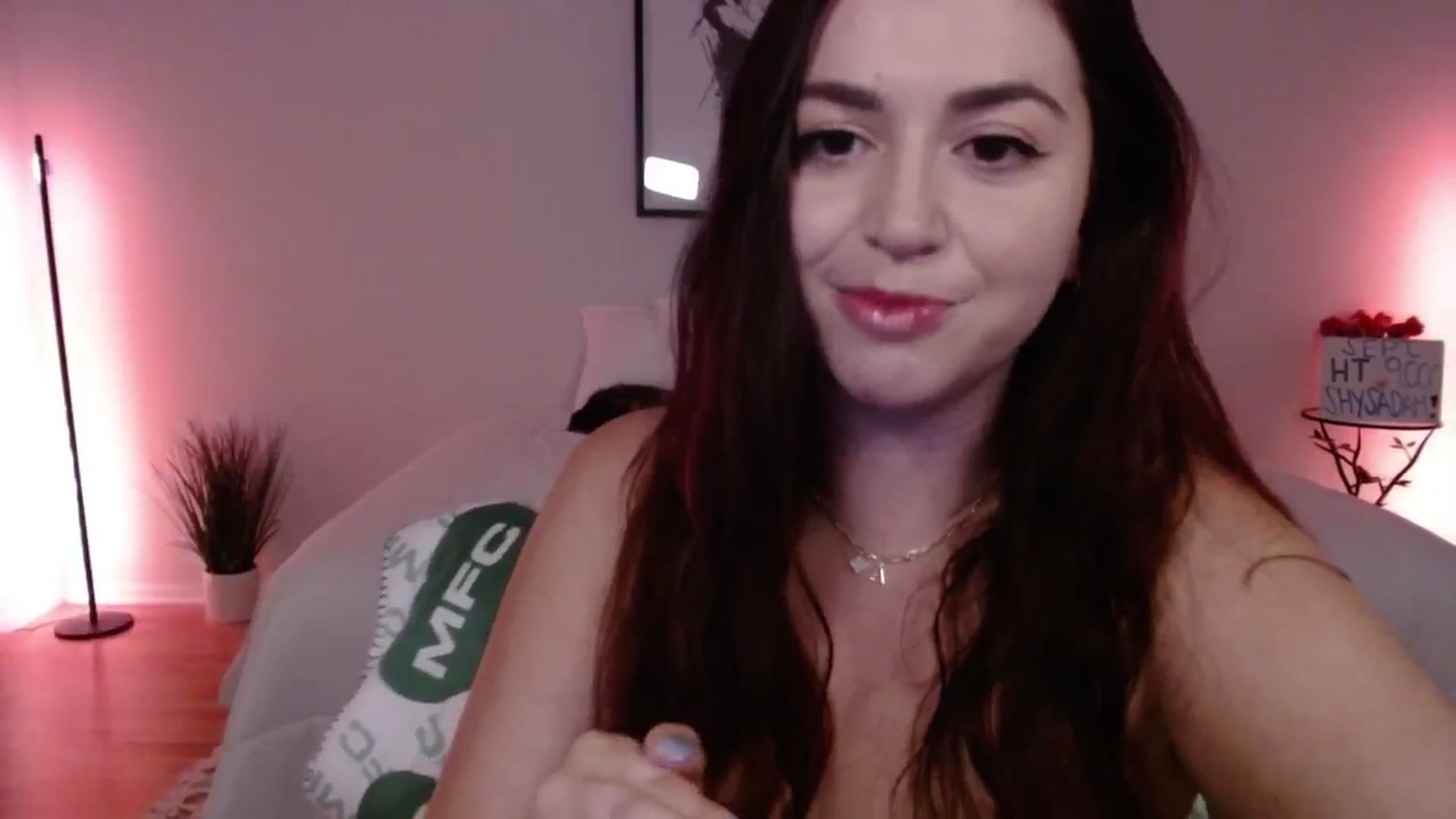 Gallery image thumbnail from AlyssaShy's myfreecams stream on, 09/11/2025, 23:21 image 17 of 20