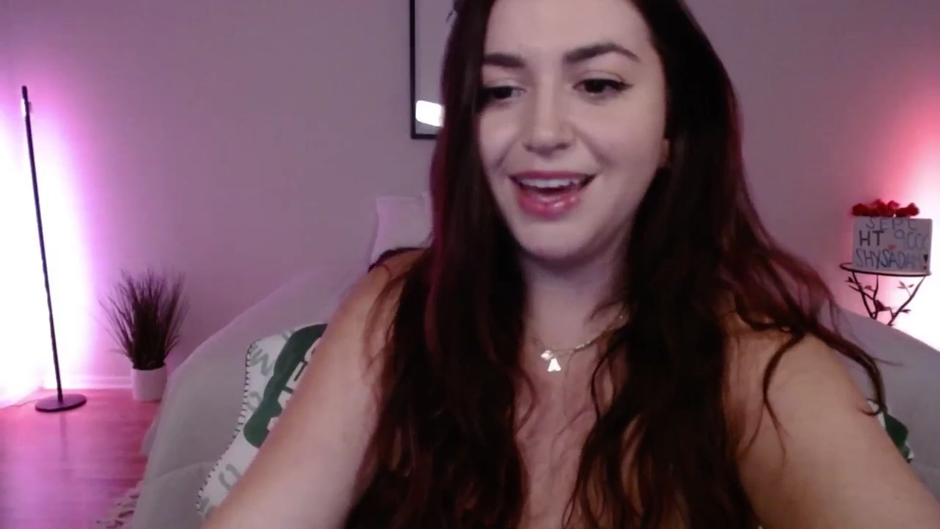 Gallery image thumbnail from AlyssaShy's myfreecams stream on, 09/11/2025, 23:21 image 4 of 20