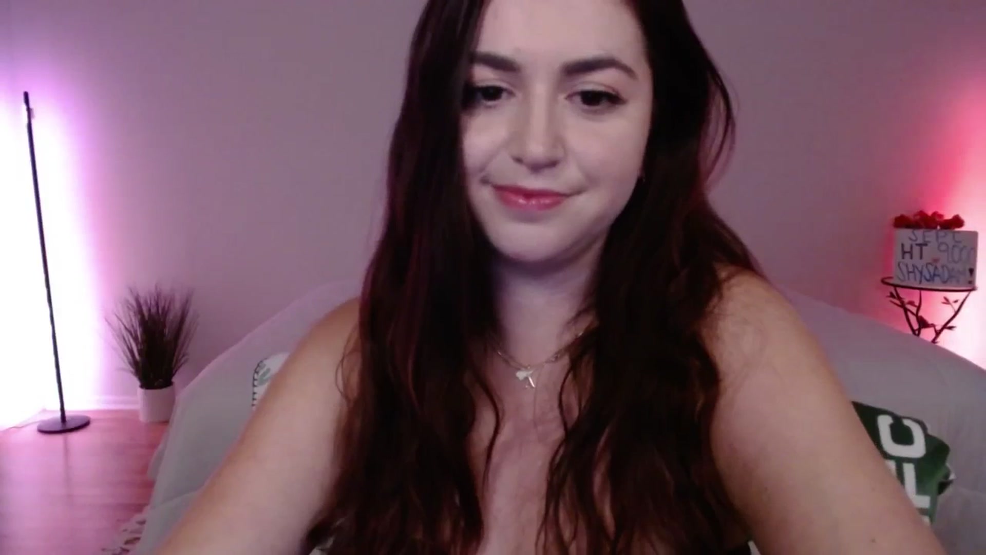 Gallery image thumbnail from AlyssaShy's myfreecams stream on, 09/11/2025, 23:21 image 10 of 20
