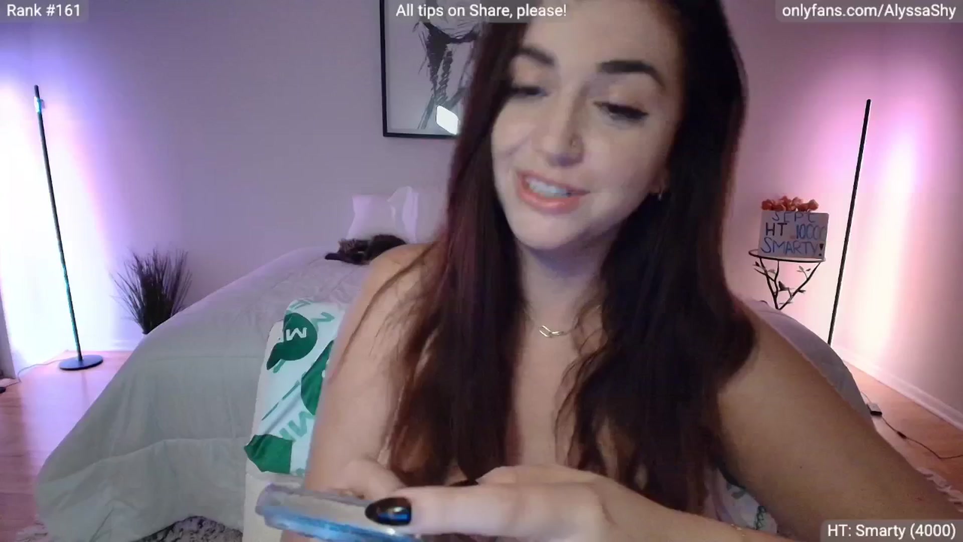Gallery image thumbnail from AlyssaShy's myfreecams stream on, 09/28/2025, 03:15 image 10 of 20