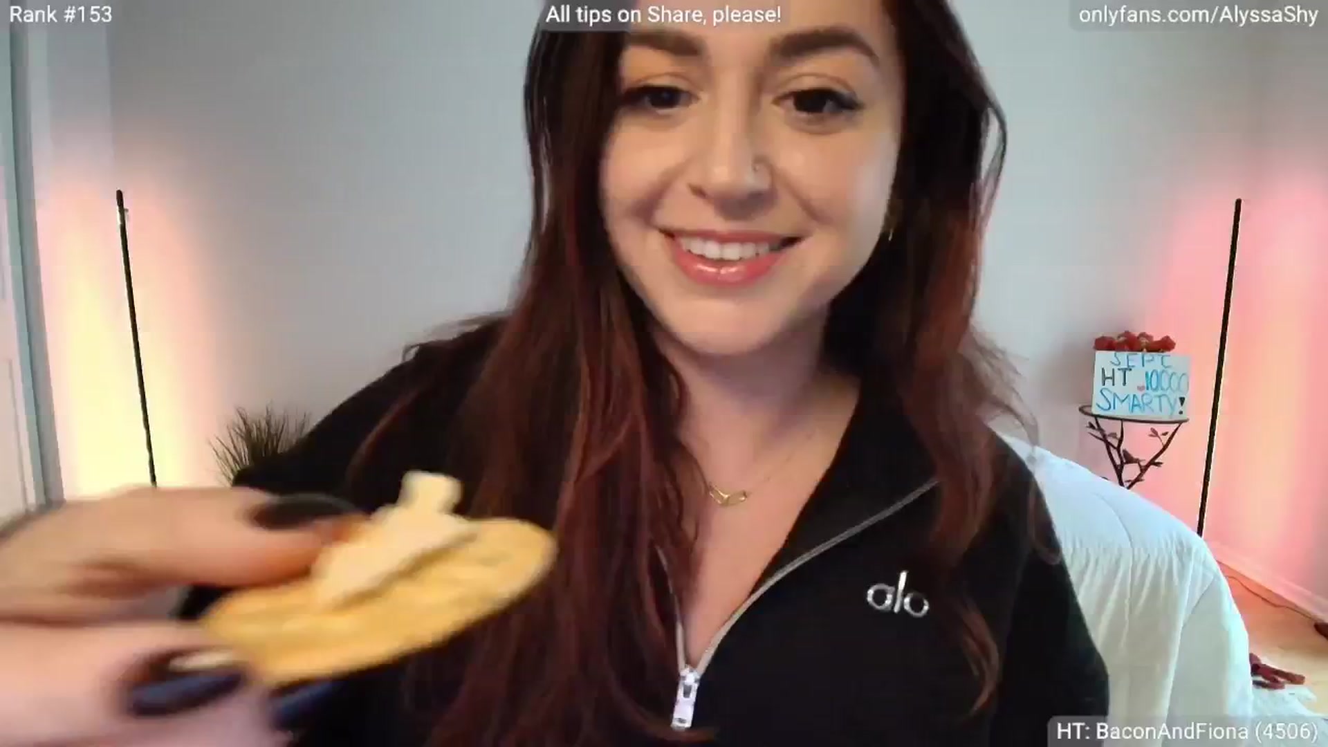 Gallery image thumbnail from AlyssaShy's myfreecams stream on, 09/28/2025, 20:56 image 7 of 20