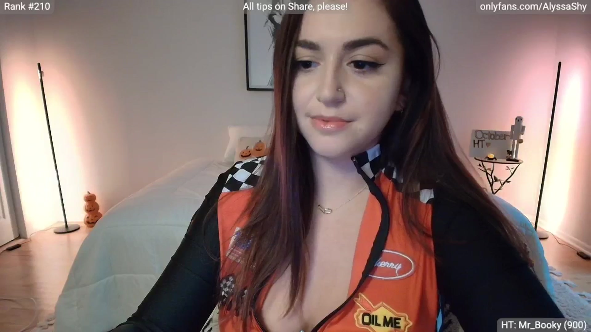 Gallery image thumbnail from AlyssaShy's myfreecams stream on, 10/01/2025, 22:37 image 20 of 20