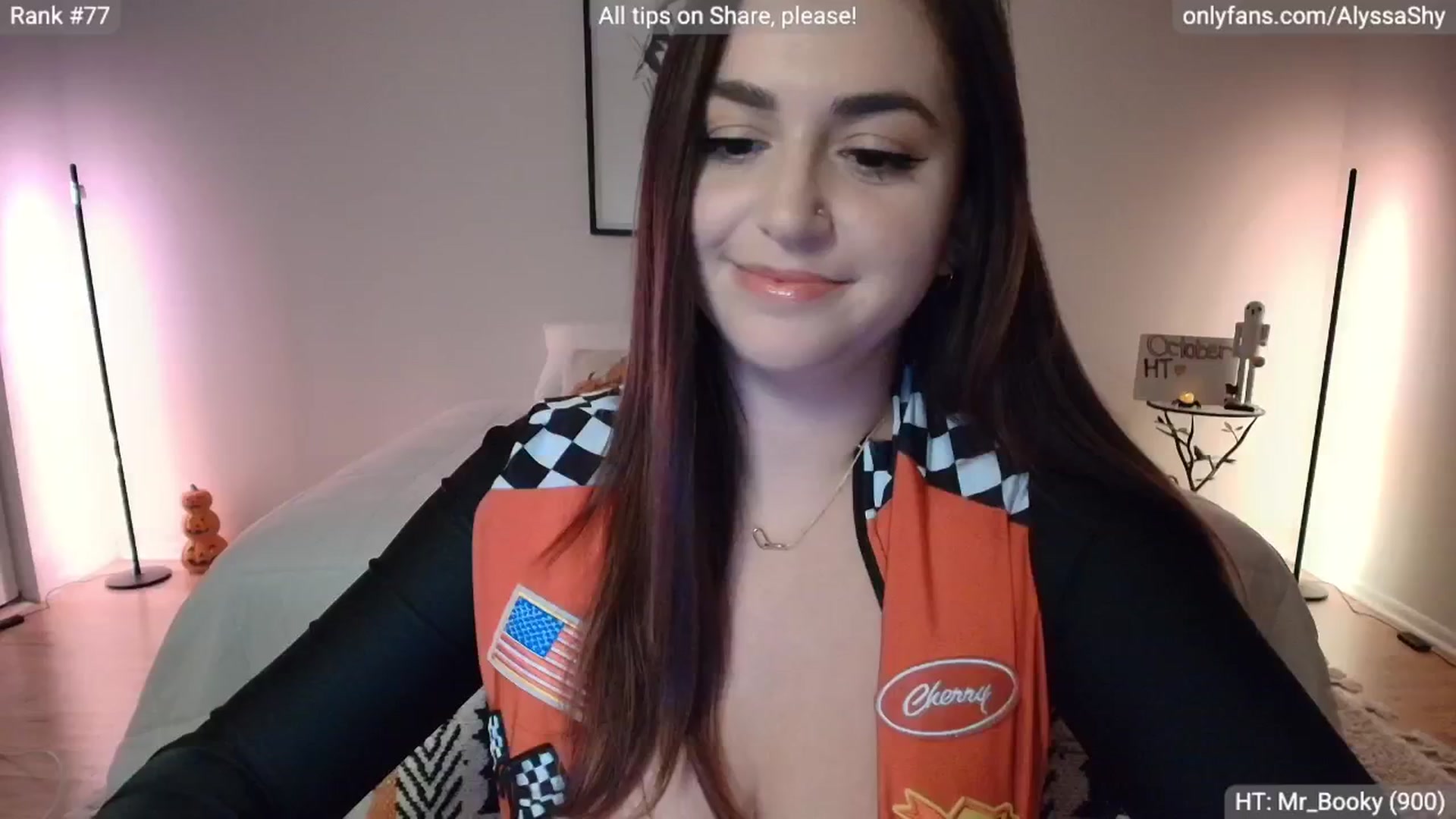 Gallery image thumbnail from AlyssaShy's myfreecams stream on, 10/01/2025, 23:27 image 13 of 20