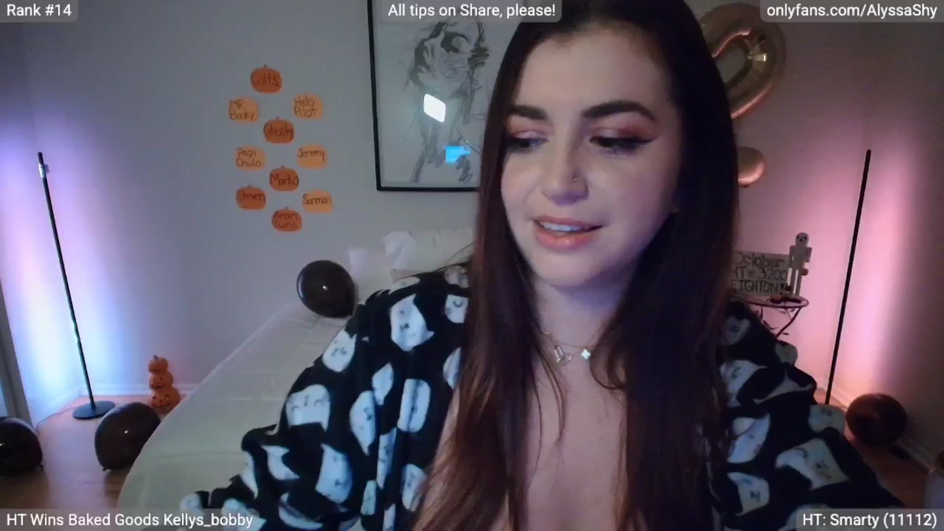 Gallery image thumbnail from AlyssaShy's myfreecams stream on, 10/04/2025, 04:02 image 19 of 20