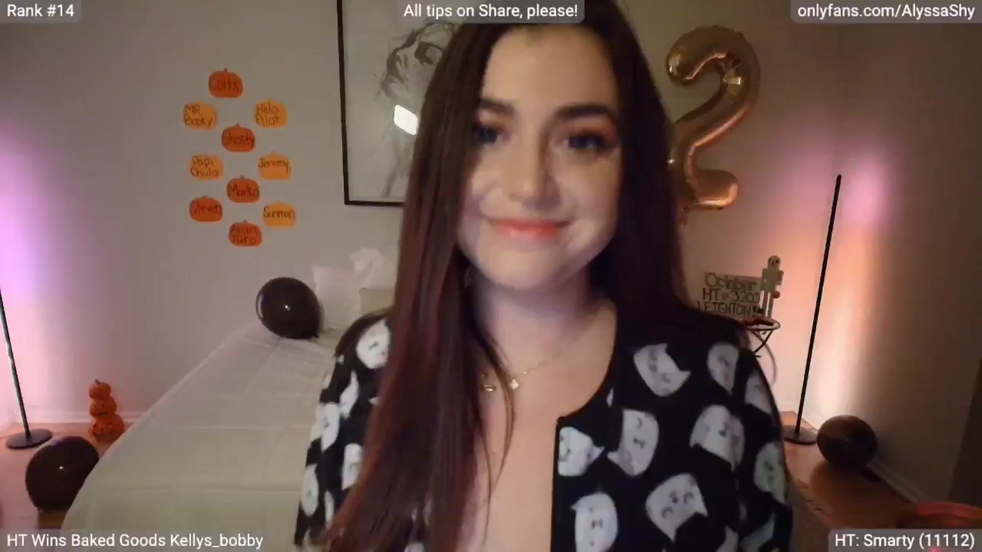 Gallery image thumbnail from AlyssaShy's myfreecams stream on, 10/04/2025, 04:02 image 11 of 20