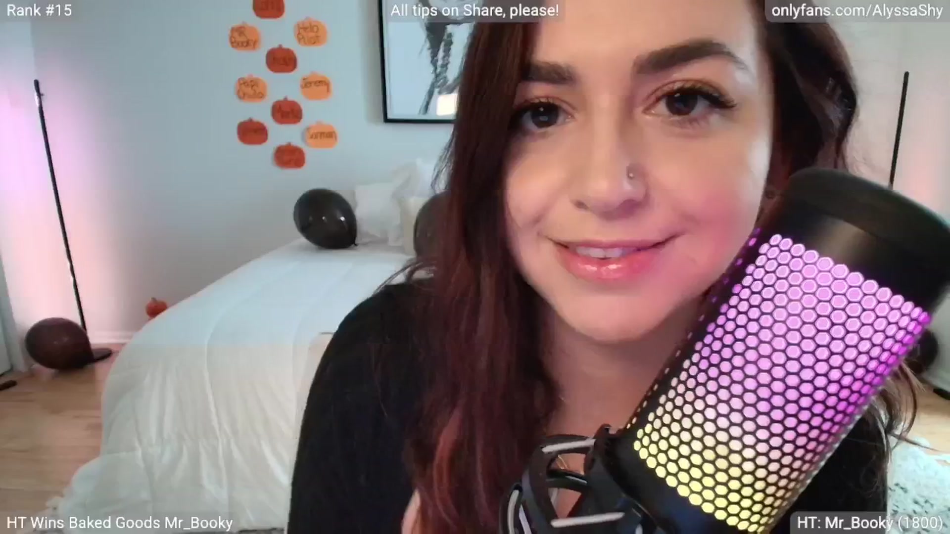 Gallery image thumbnail from AlyssaShy's myfreecams stream on, 10/04/2025, 20:39 image 10 of 20