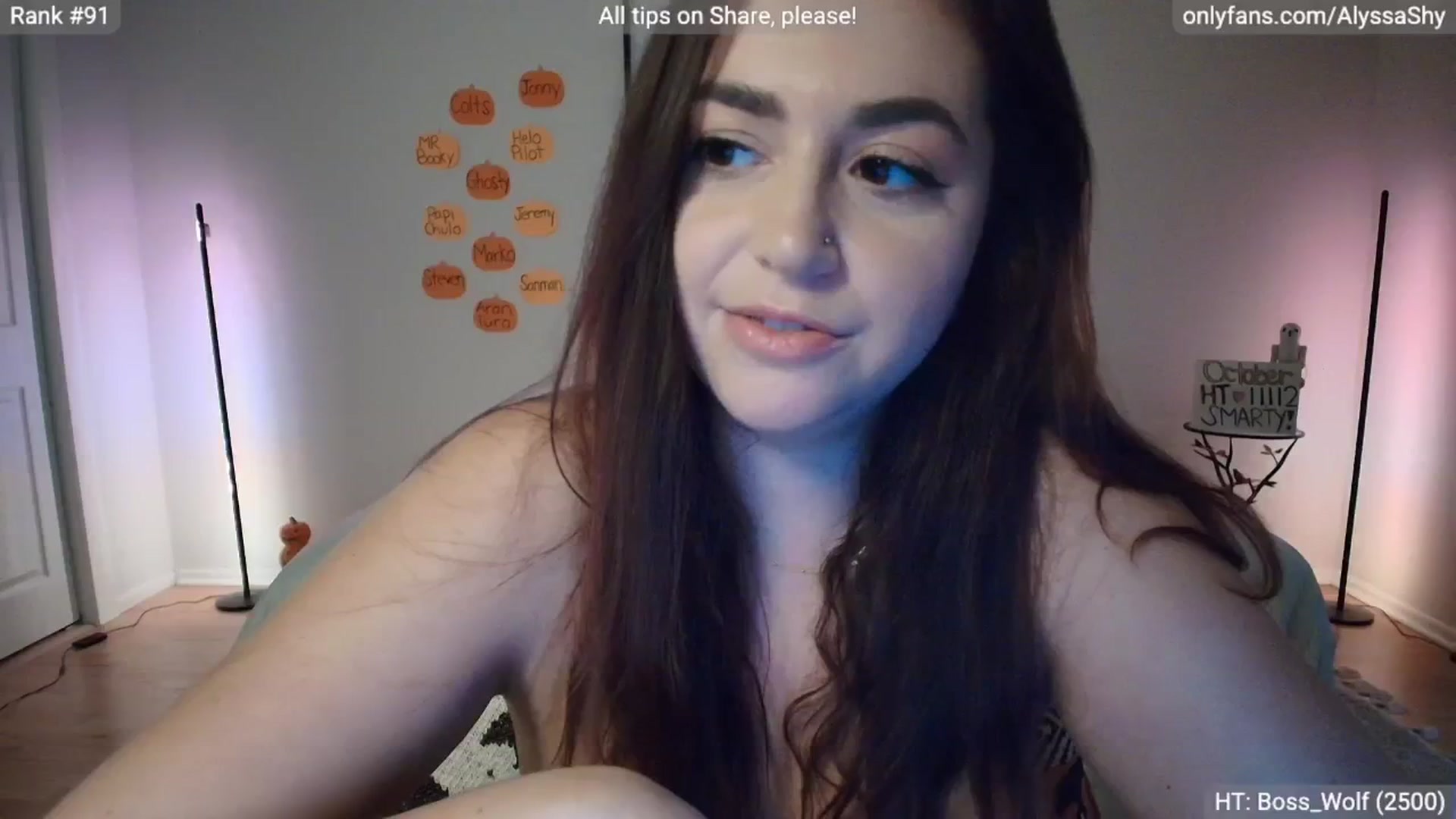 Gallery image thumbnail from AlyssaShy's myfreecams stream on, 10/15/2025, 22:58 image 14 of 20