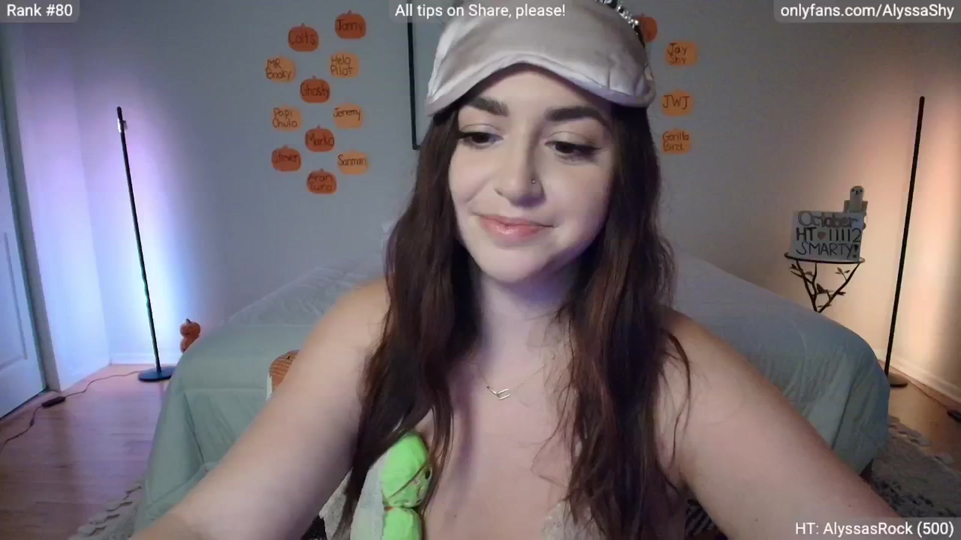 Gallery image thumbnail from AlyssaShy's myfreecams stream on, 10/17/2025, 23:54 image 6 of 20