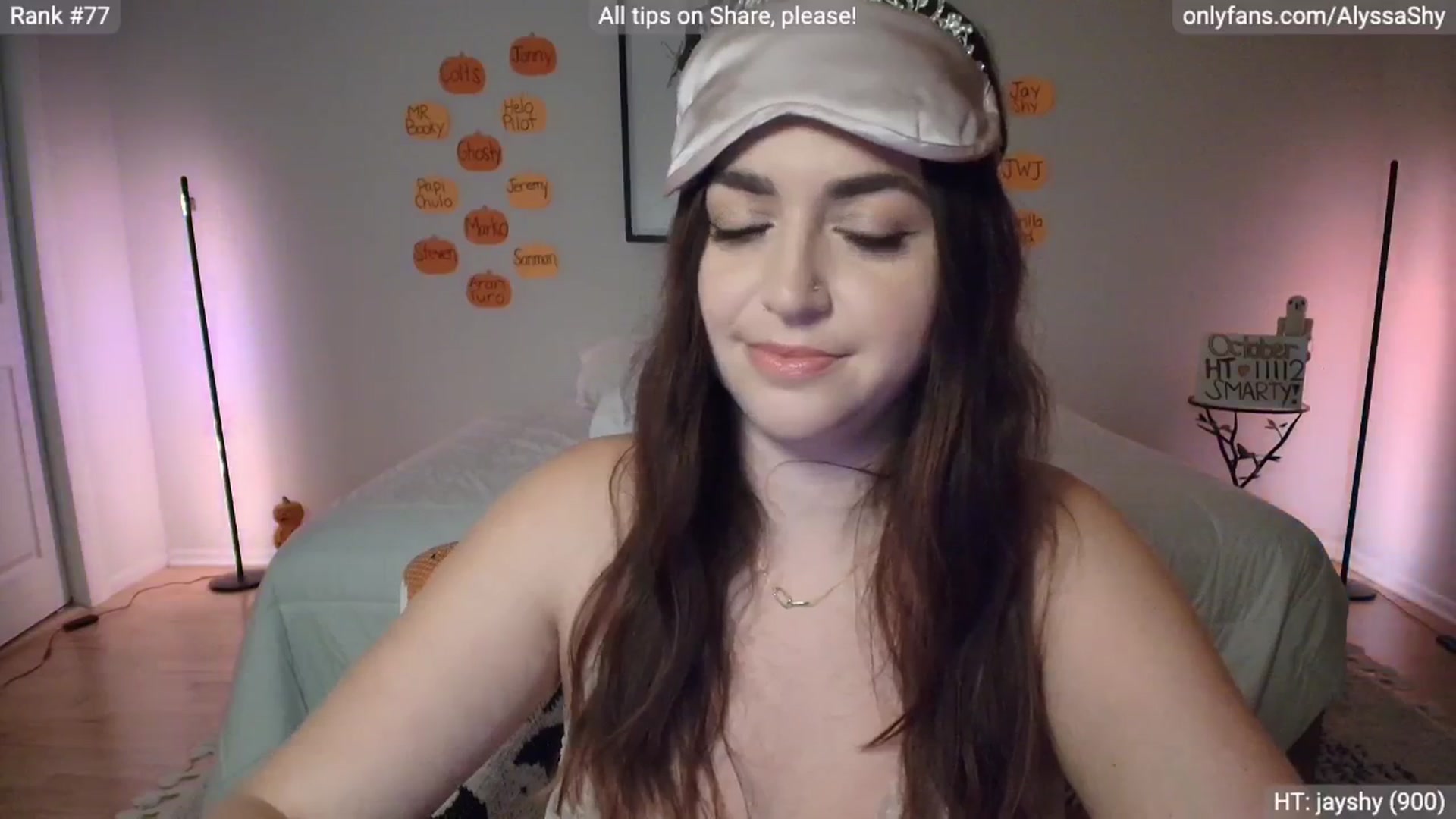 Gallery image thumbnail from AlyssaShy's myfreecams stream on, 10/17/2025, 23:54 image 11 of 20