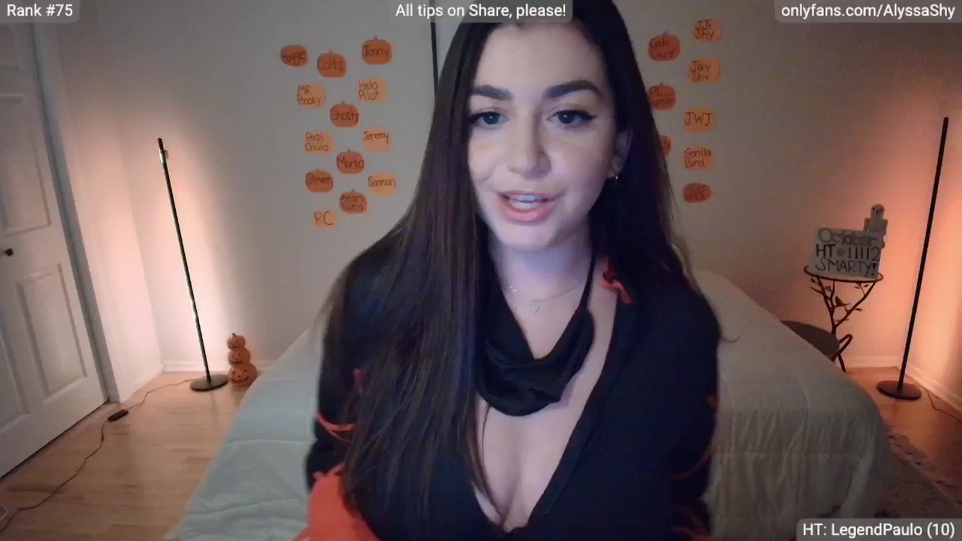Gallery image thumbnail from AlyssaShy's myfreecams stream on, 10/26/2025, 02:06 image 1 of 20