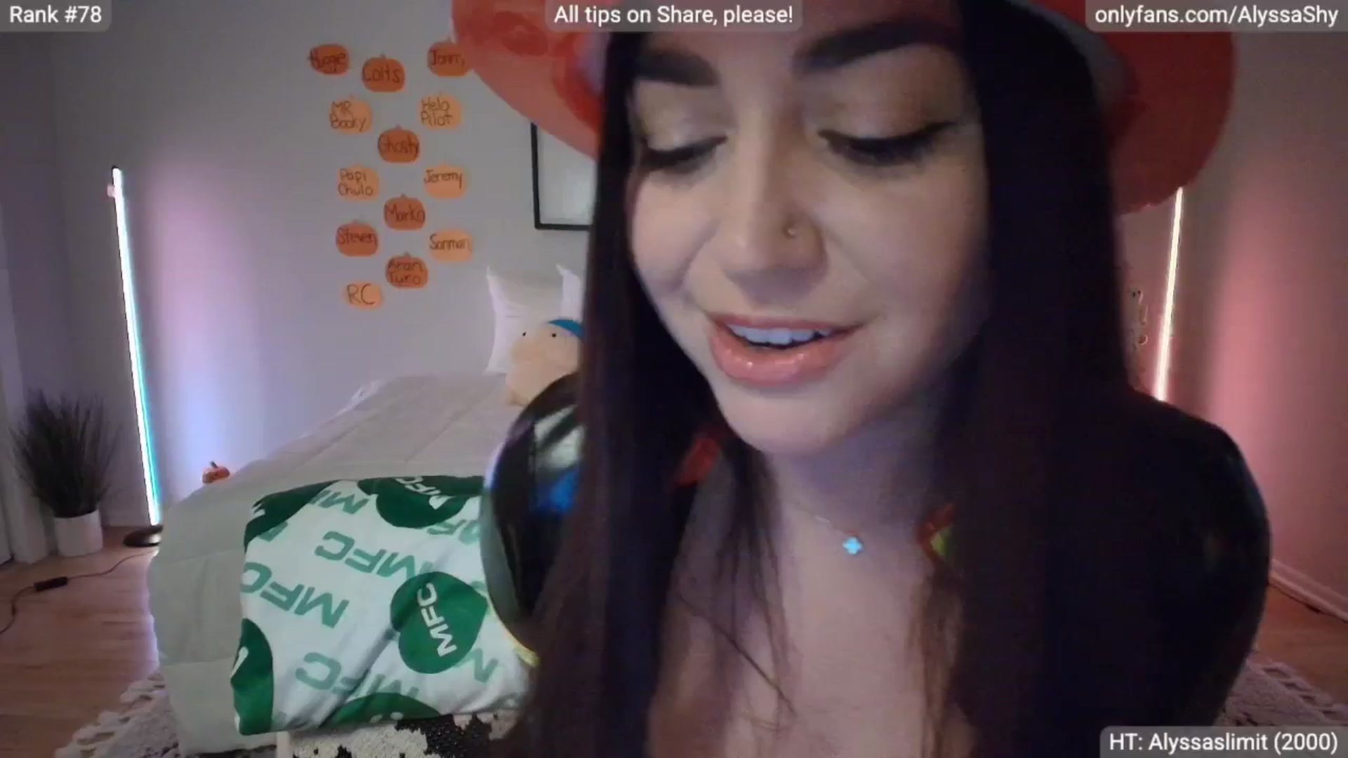 Gallery image thumbnail from AlyssaShy's myfreecams stream on, 10/30/2025, 22:58 image 11 of 20