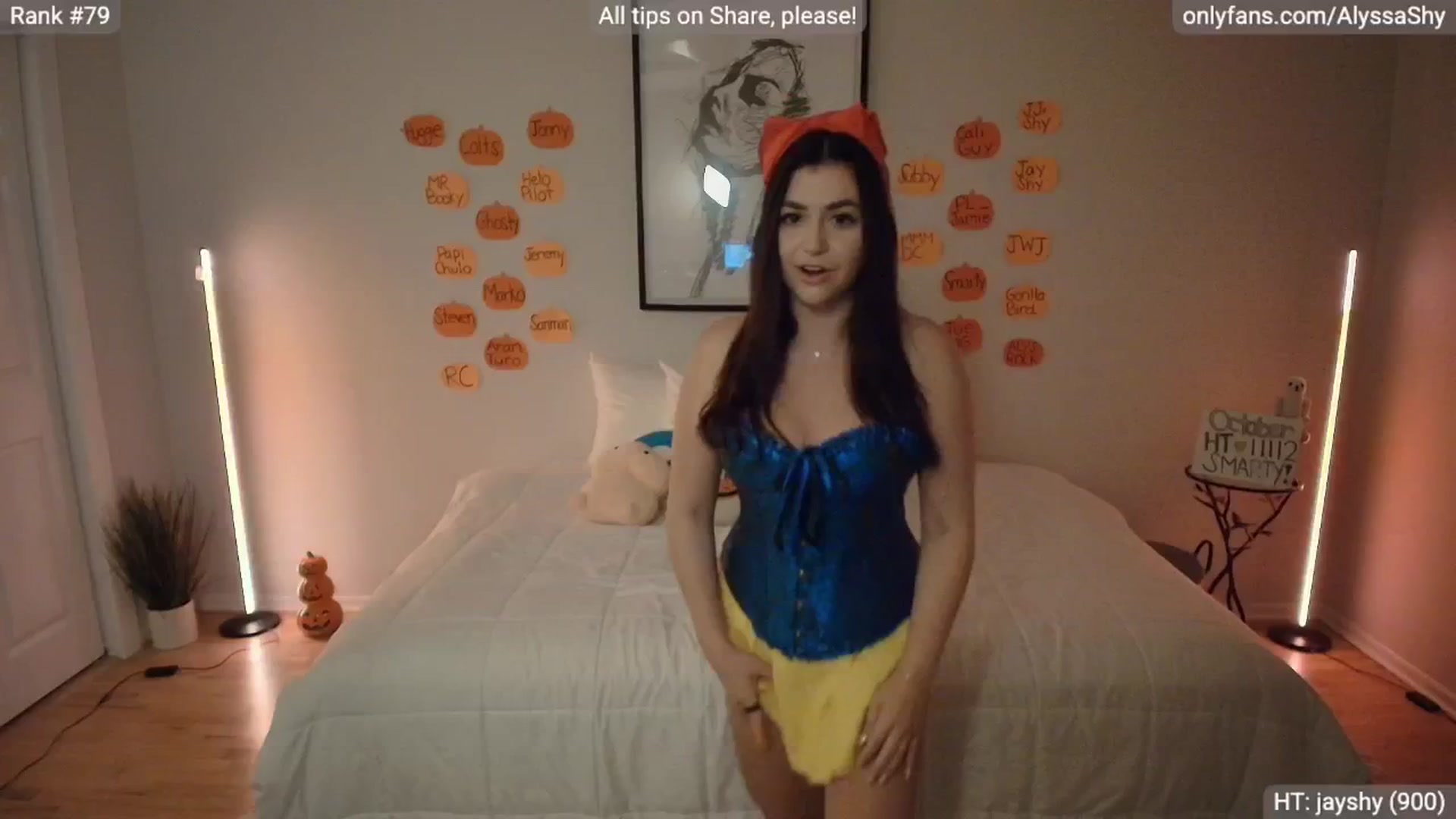 Gallery image thumbnail from AlyssaShy's myfreecams stream on, 11/01/2025, 24:01 image 4 of 20