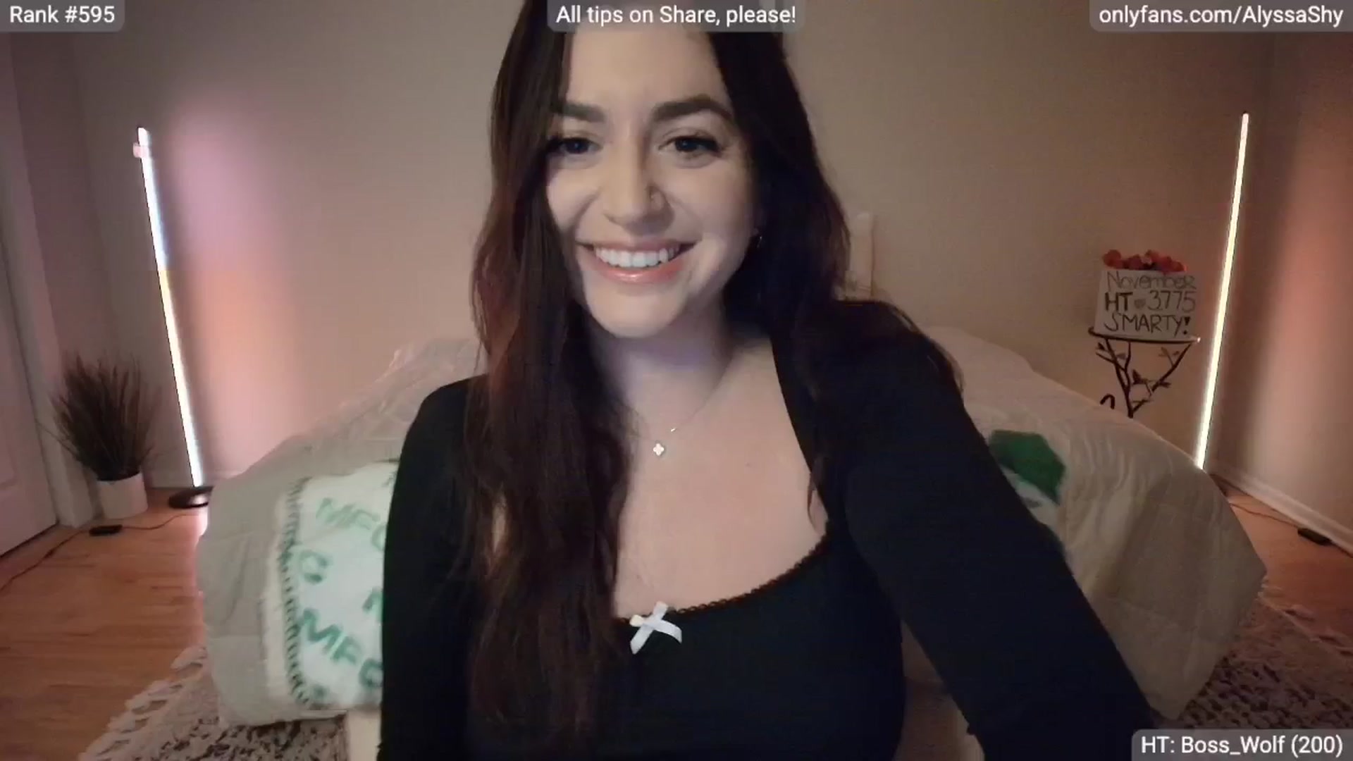 Gallery image thumbnail from AlyssaShy's myfreecams stream on, 11/06/2025, 23:44 image 10 of 20