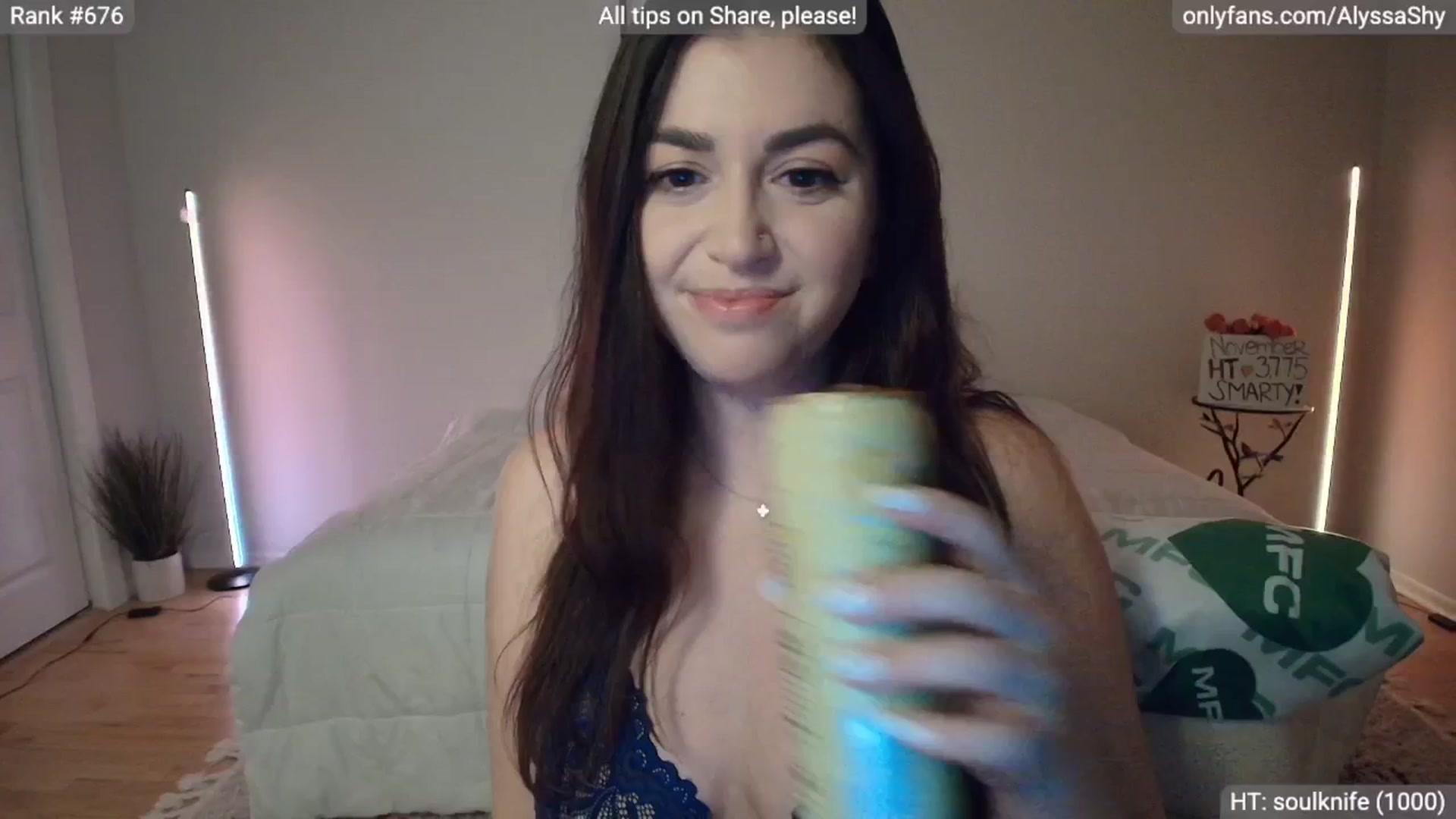 Gallery image thumbnail from AlyssaShy's myfreecams stream on, 11/09/2025, 24:02 image 2 of 20