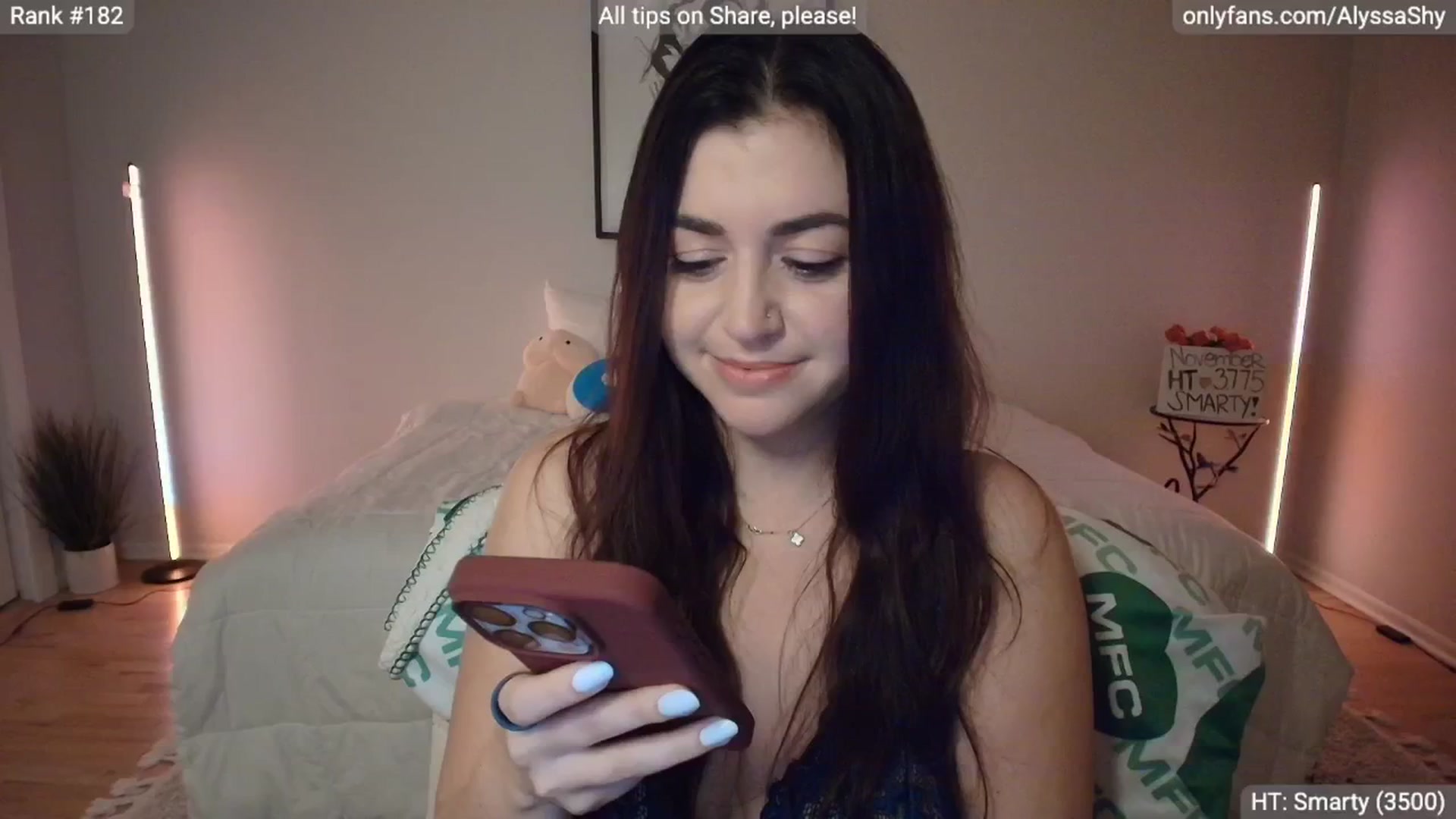 Gallery image thumbnail from AlyssaShy's myfreecams stream on, 11/09/2025, 04:41 image 4 of 20