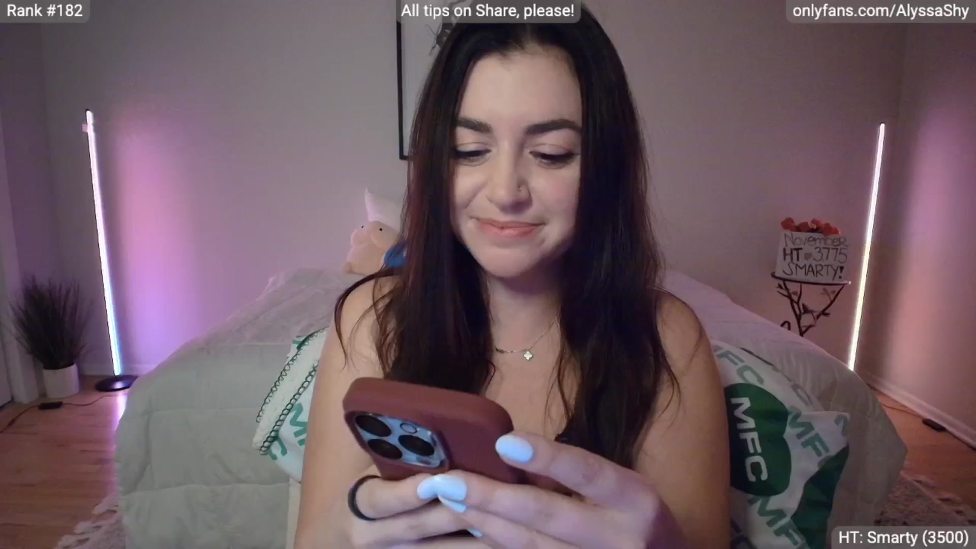 Gallery image thumbnail from AlyssaShy's myfreecams stream on, 11/09/2025, 04:41 image 3 of 20