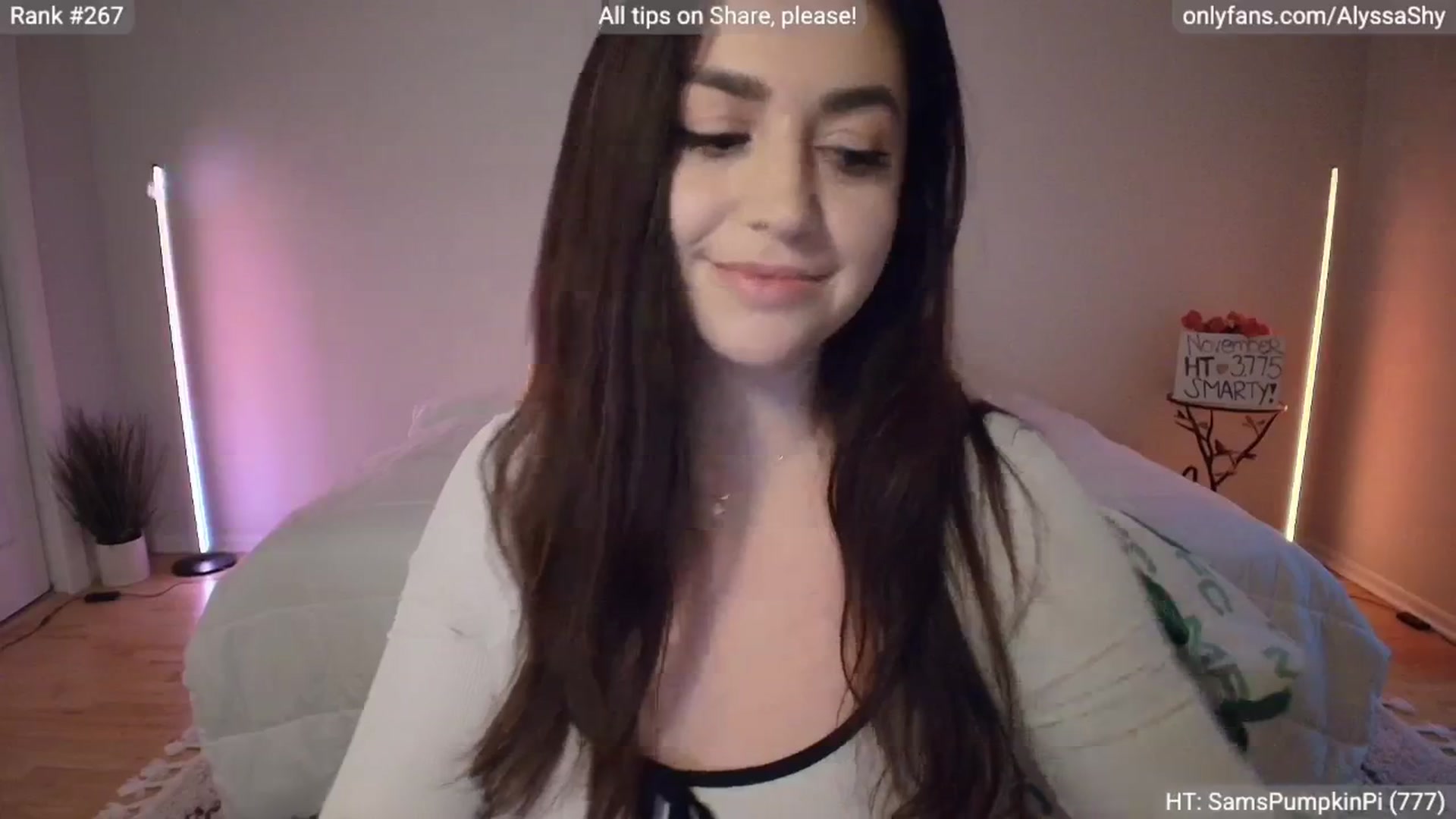 Gallery image thumbnail from AlyssaShy's myfreecams stream on, 11/13/2025, 02:58 image 5 of 20