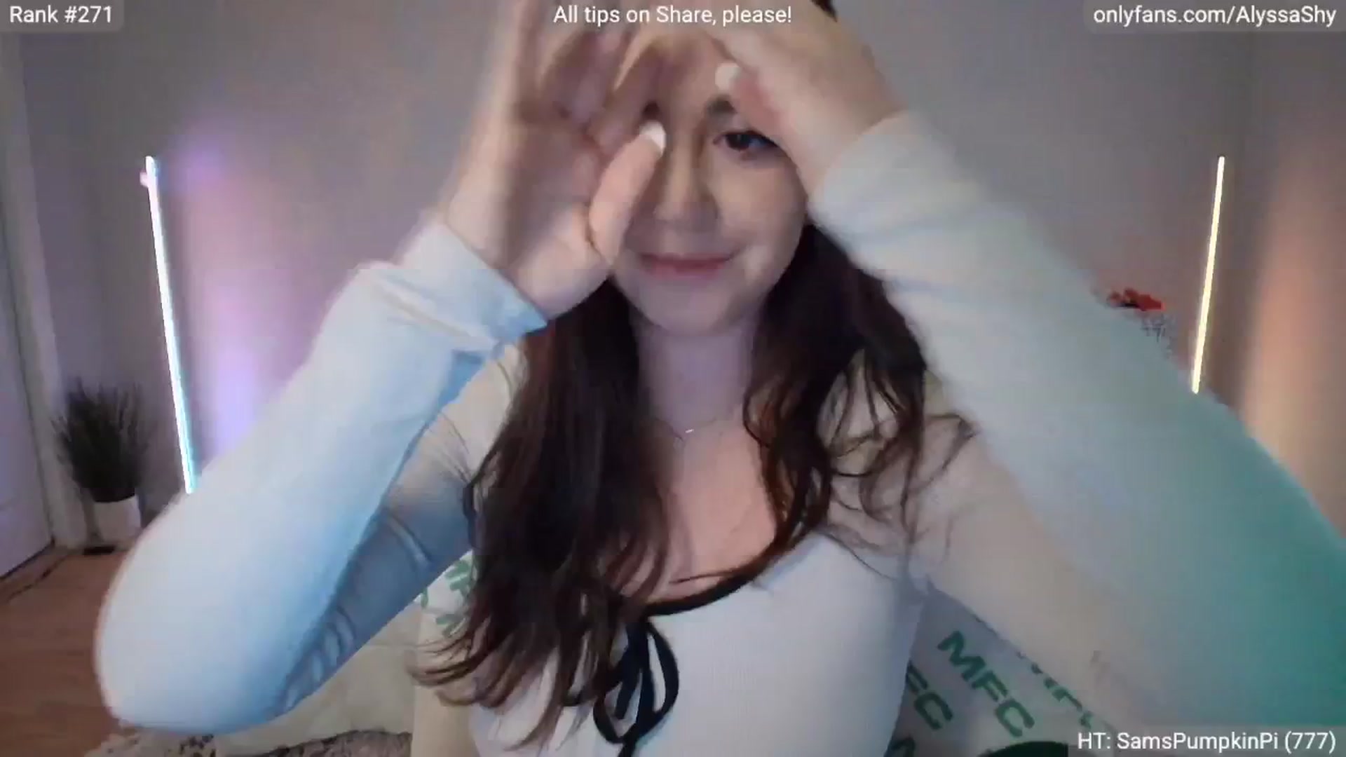 Gallery image thumbnail from AlyssaShy's myfreecams stream on, 11/13/2025, 02:58 image 1 of 20
