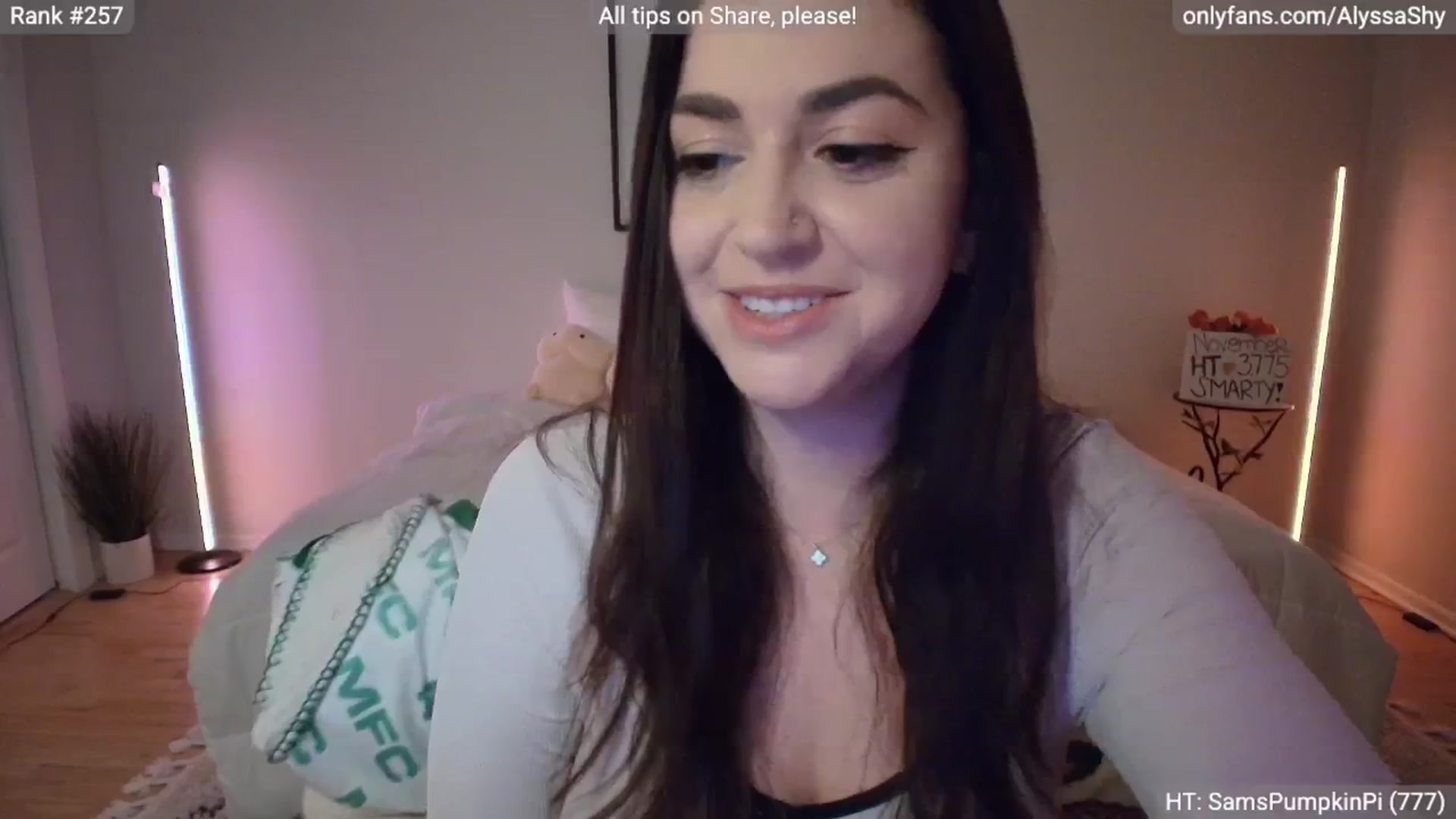 Gallery image thumbnail from AlyssaShy's myfreecams stream on, 11/13/2025, 02:58 image 9 of 20