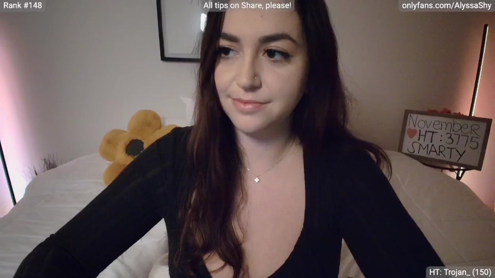 Gallery image thumbnail from AlyssaShy's myfreecams stream on, 11/20/2025, 23:57 image 13 of 20