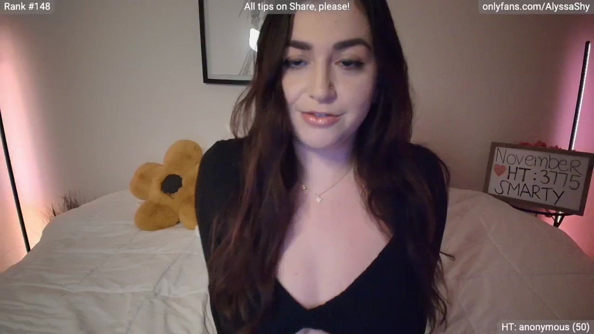 Gallery image thumbnail from AlyssaShy's myfreecams stream on, 11/20/2025, 23:57 image 2 of 20