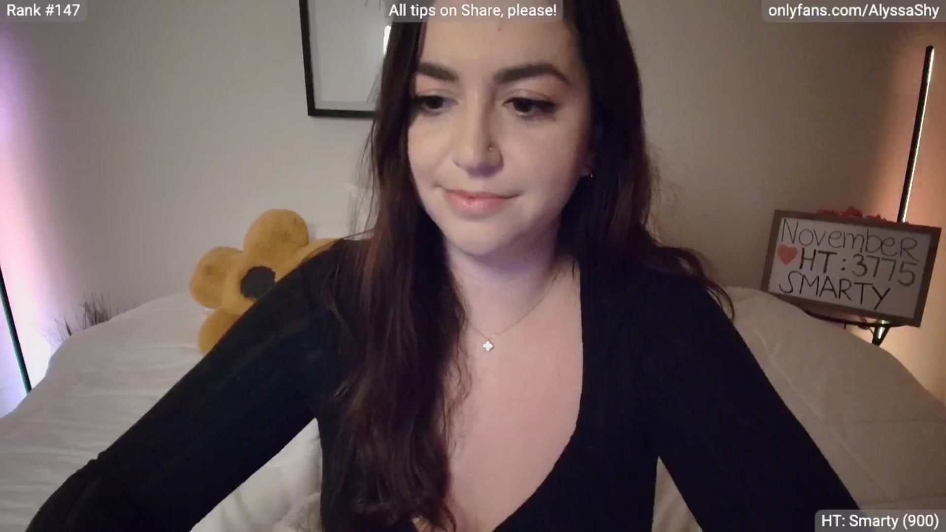 Gallery image thumbnail from AlyssaShy's myfreecams stream on, 11/20/2025, 23:57 image 17 of 20
