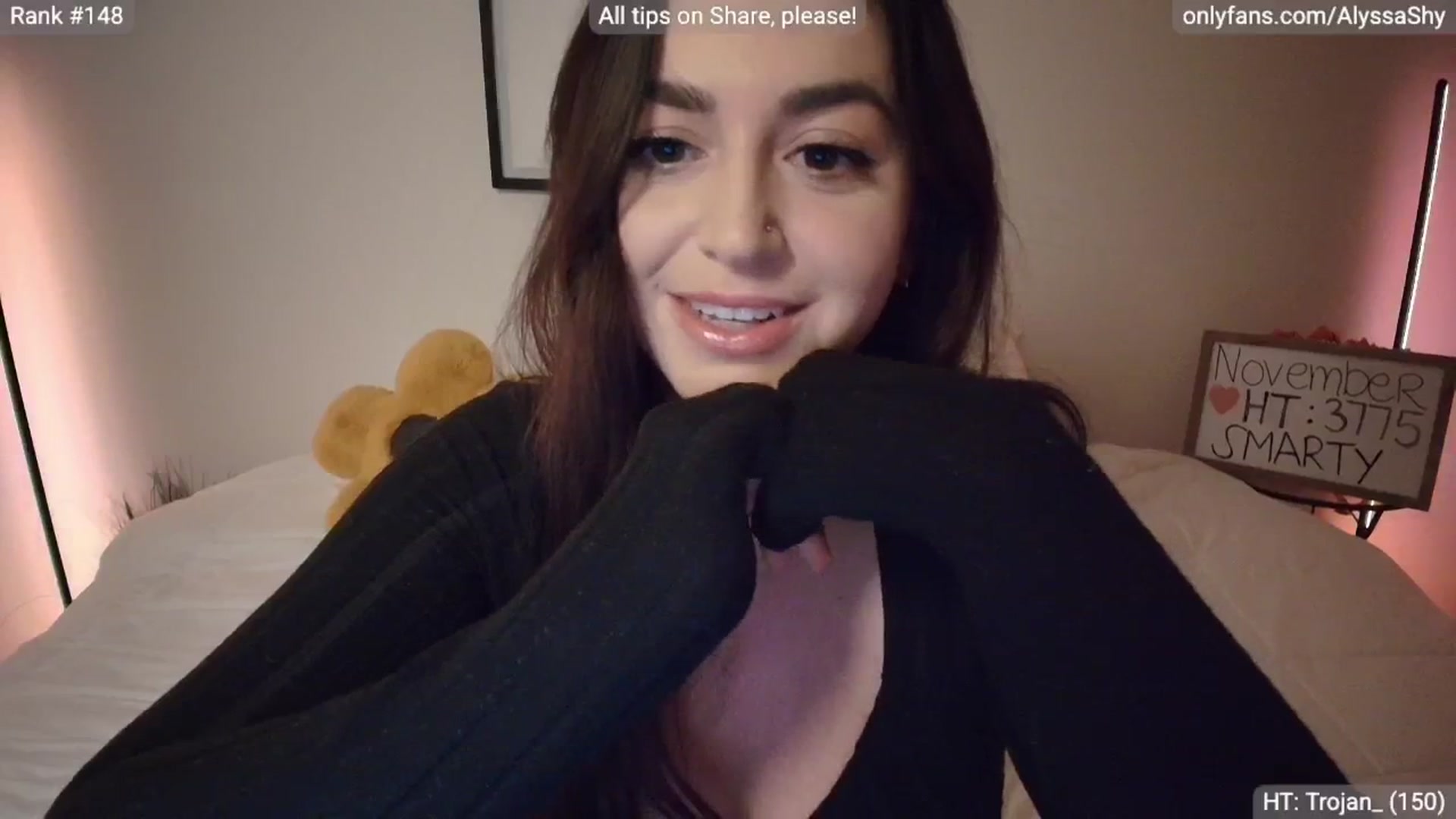 Gallery image thumbnail from AlyssaShy's myfreecams stream on, 11/20/2025, 23:57 image 10 of 20