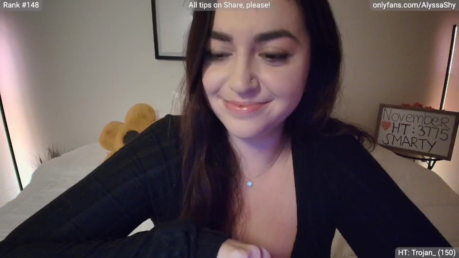 Gallery image thumbnail from AlyssaShy's myfreecams stream on, 11/20/2025, 23:57 image 12 of 20