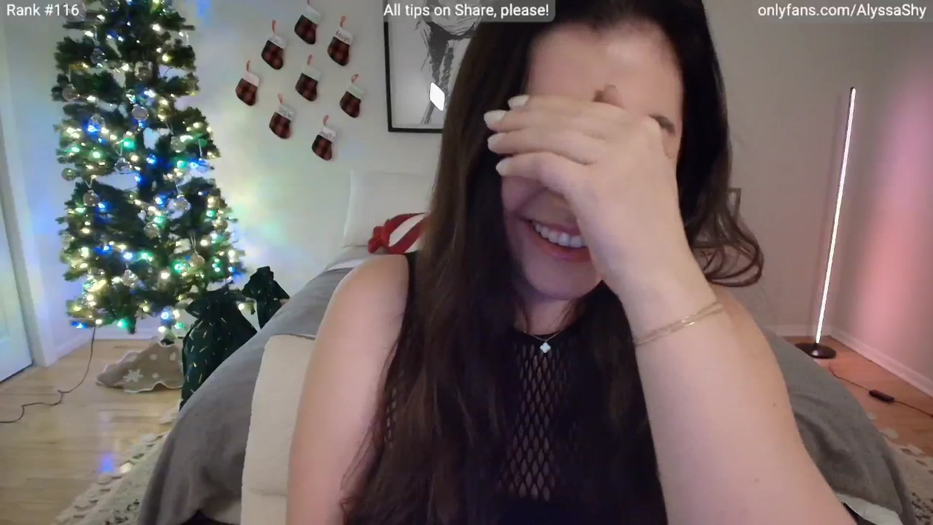 Gallery image thumbnail from AlyssaShy's myfreecams stream on, 12/19/2025, 24:03 image 13 of 20