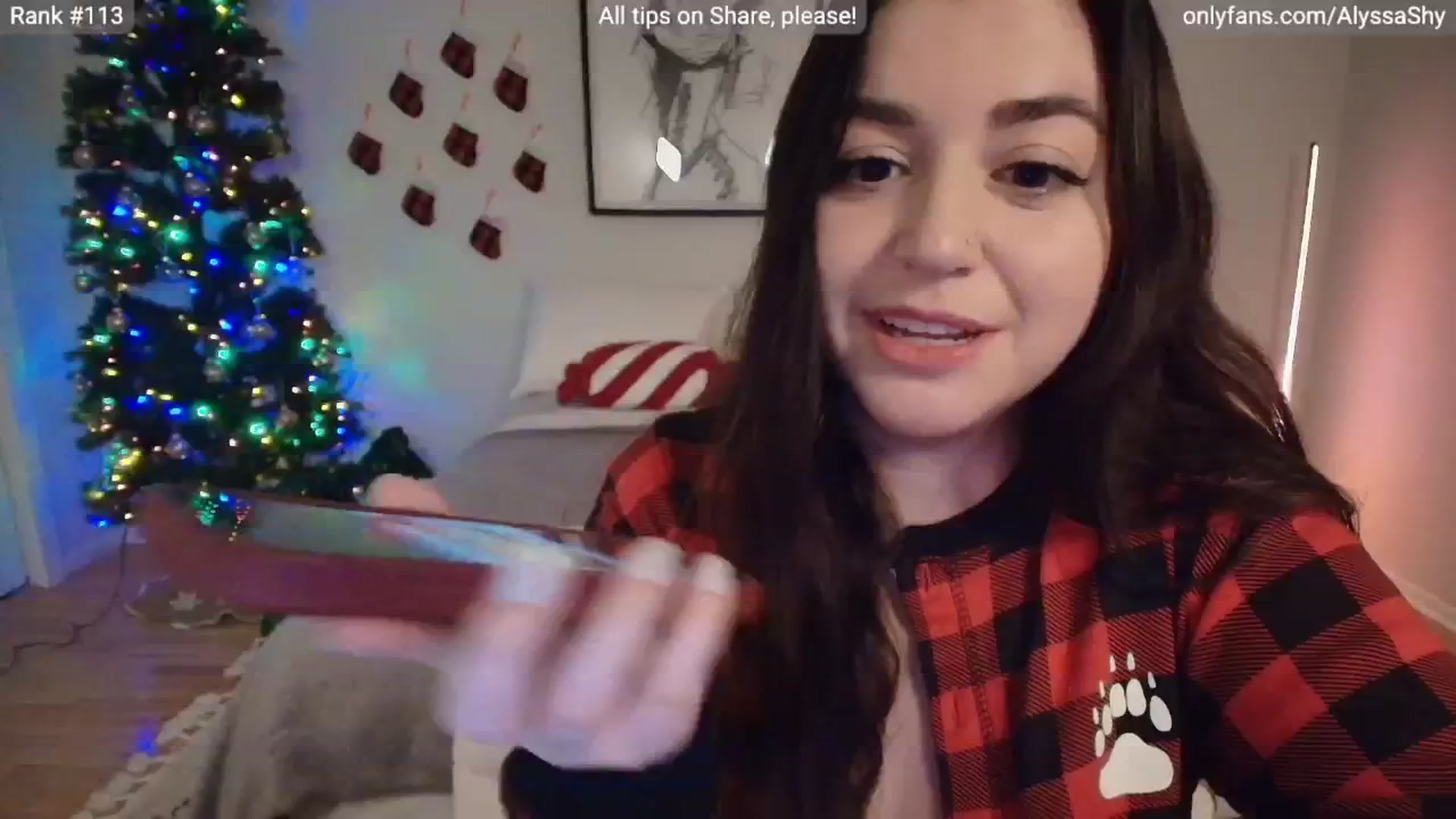 Gallery image thumbnail from AlyssaShy's myfreecams stream on, 12/19/2025, 01:53 image 11 of 20