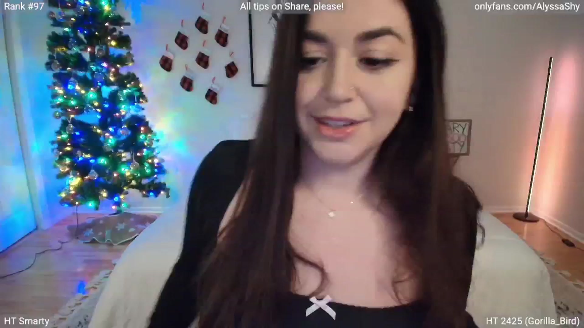 Gallery image thumbnail from AlyssaShy's myfreecams stream on, 01/03/2026, 22:43 image 16 of 20