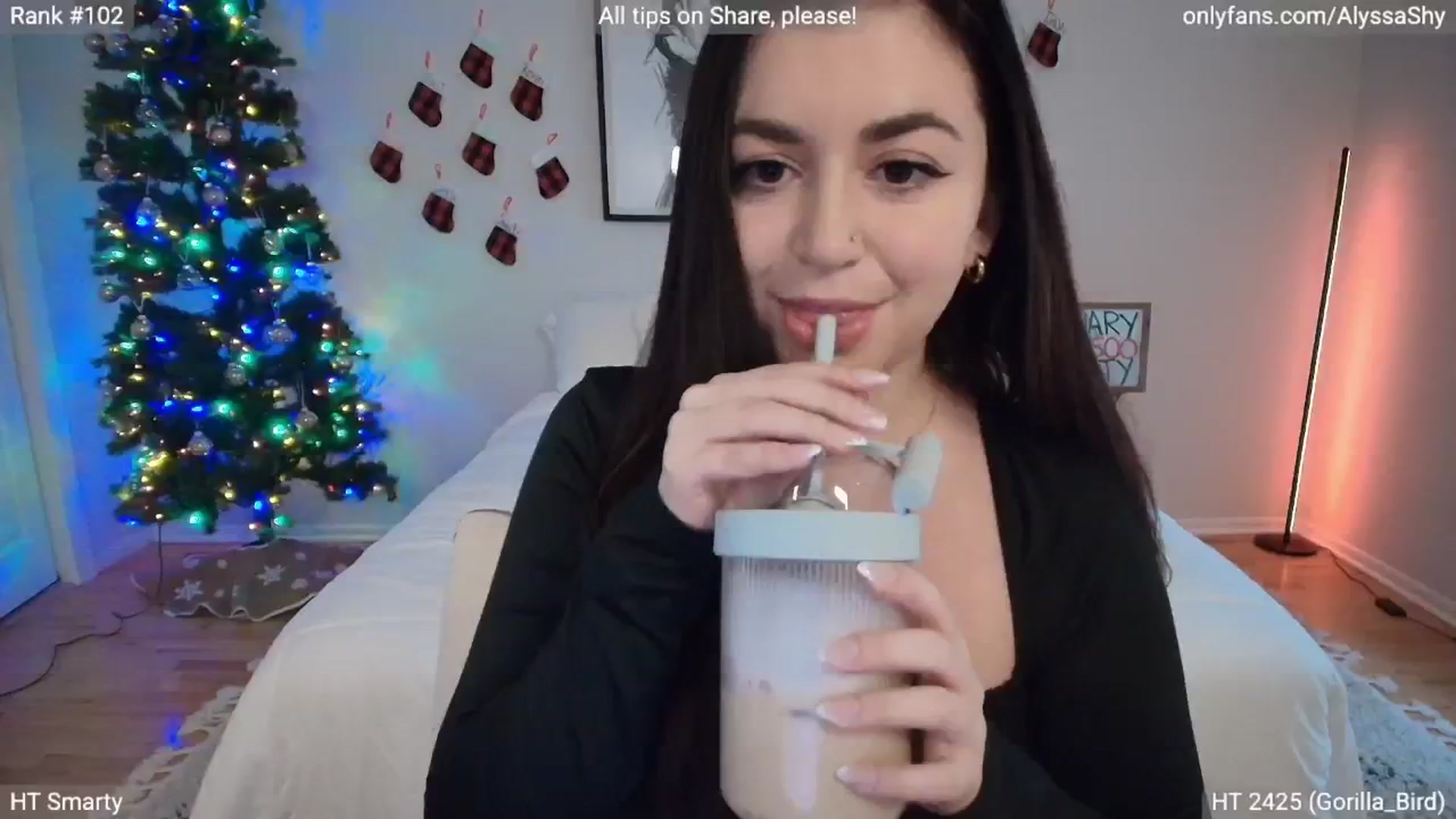 Gallery image thumbnail from AlyssaShy's myfreecams stream on, 01/03/2026, 22:43 image 4 of 20