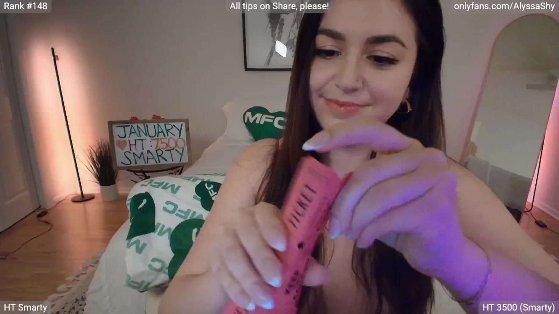 Gallery image thumbnail from AlyssaShy's myfreecams stream on, 01/10/2026, 24:53 image 15 of 20