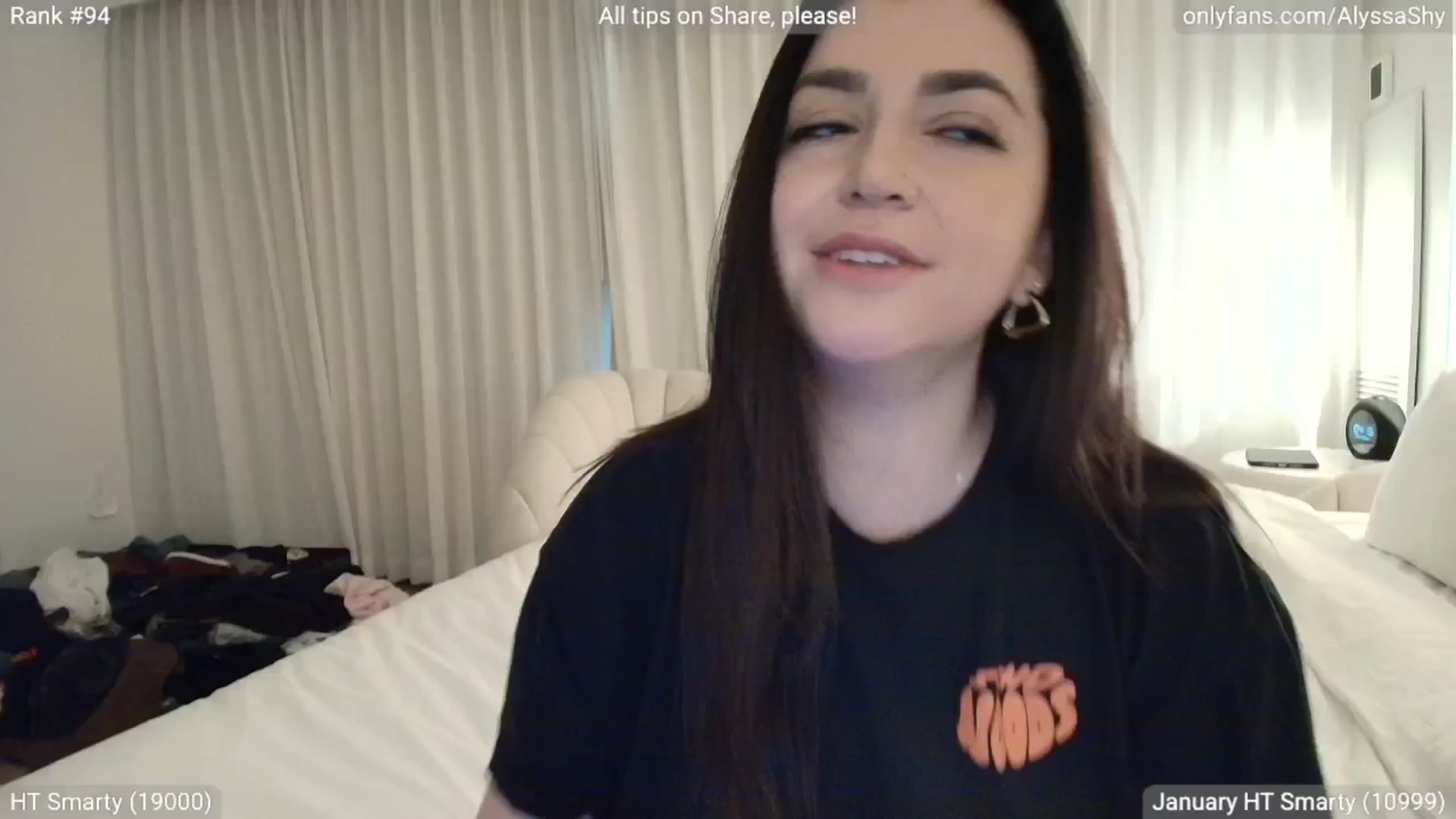 Gallery image thumbnail from AlyssaShy's myfreecams stream on, 01/25/2026, 01:17 image 13 of 20