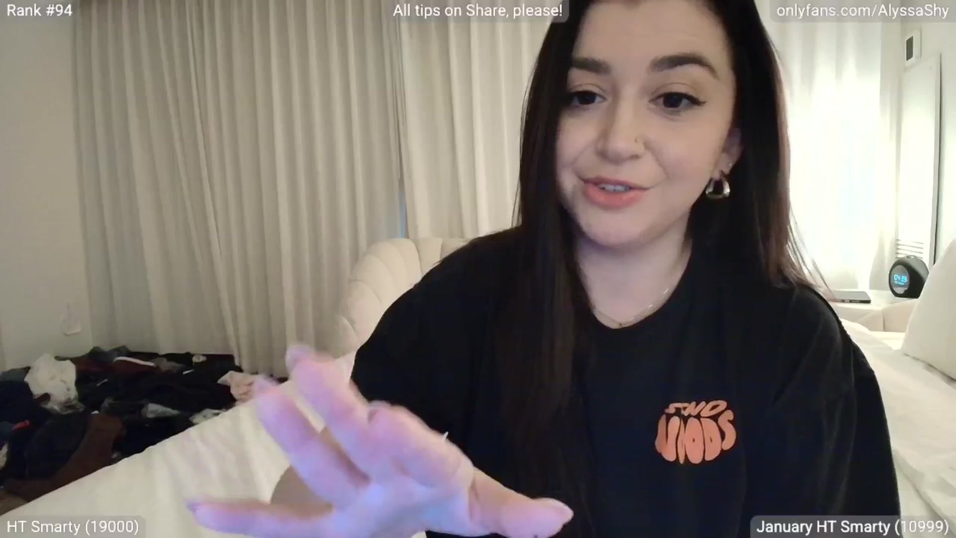 Gallery image thumbnail from AlyssaShy's myfreecams stream on, 01/25/2026, 01:17 image 16 of 20