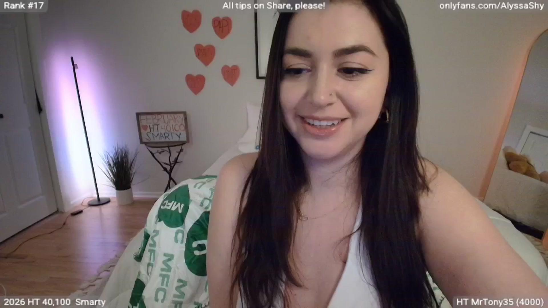Gallery image thumbnail from AlyssaShy's myfreecams stream on, 02/26/2026, 24:20 image 16 of 20