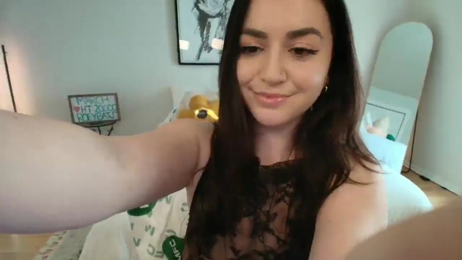 Gallery image thumbnail from AlyssaShy's myfreecams stream on, 03/10/2026, 22:07 image 10 of 20