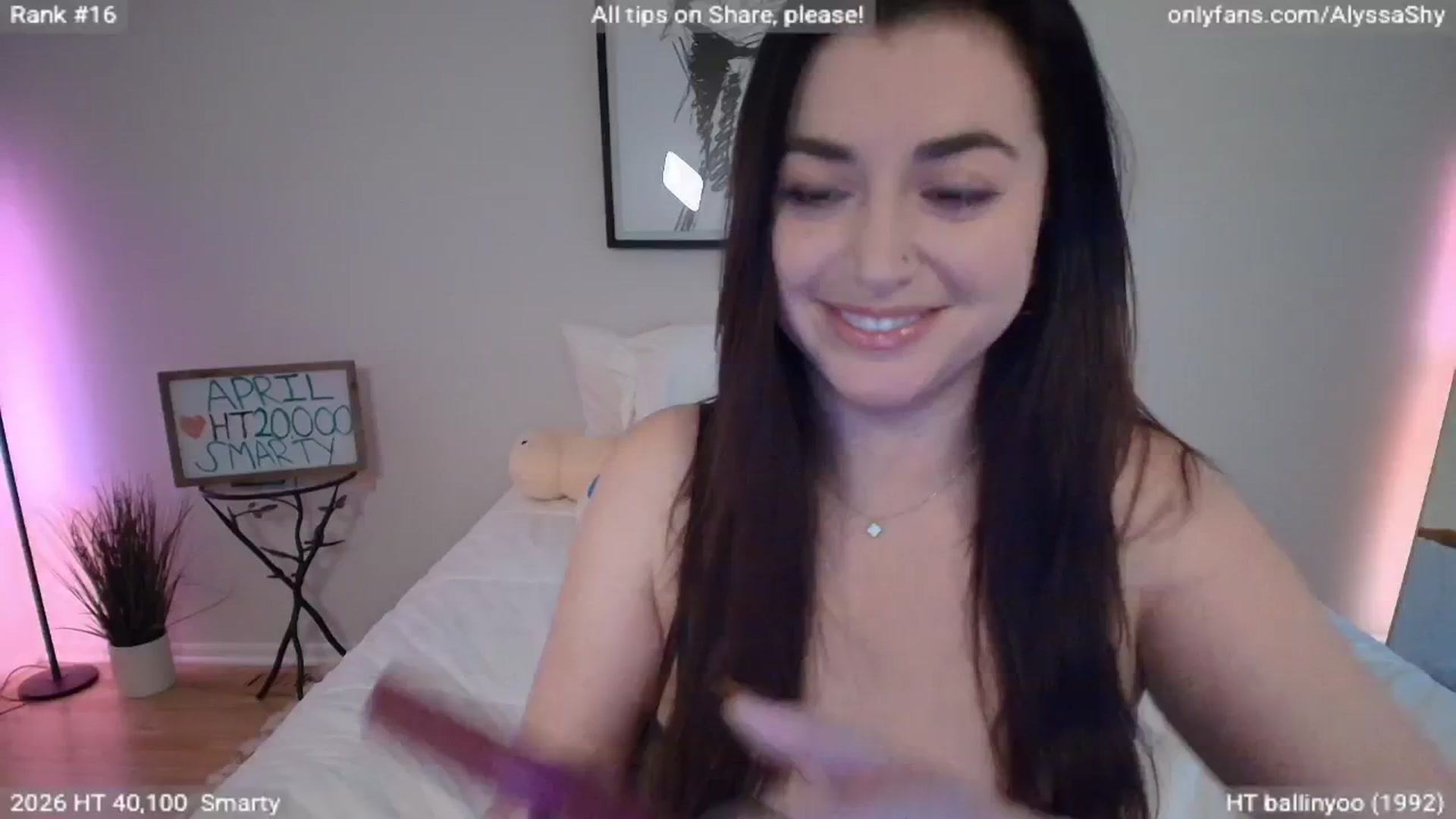 Gallery image thumbnail from AlyssaShy's myfreecams stream on, 04/07/2026, 23:50 image 9 of 20