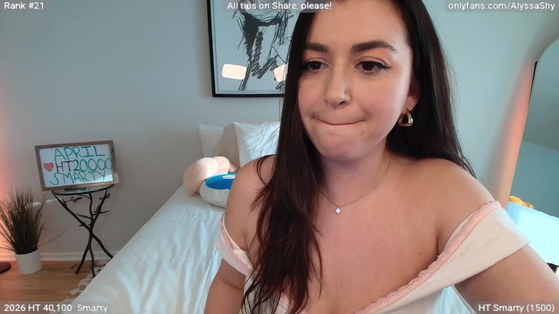 Gallery image thumbnail from AlyssaShy's myfreecams stream on, 04/09/2026, 23:00 image 1 of 20