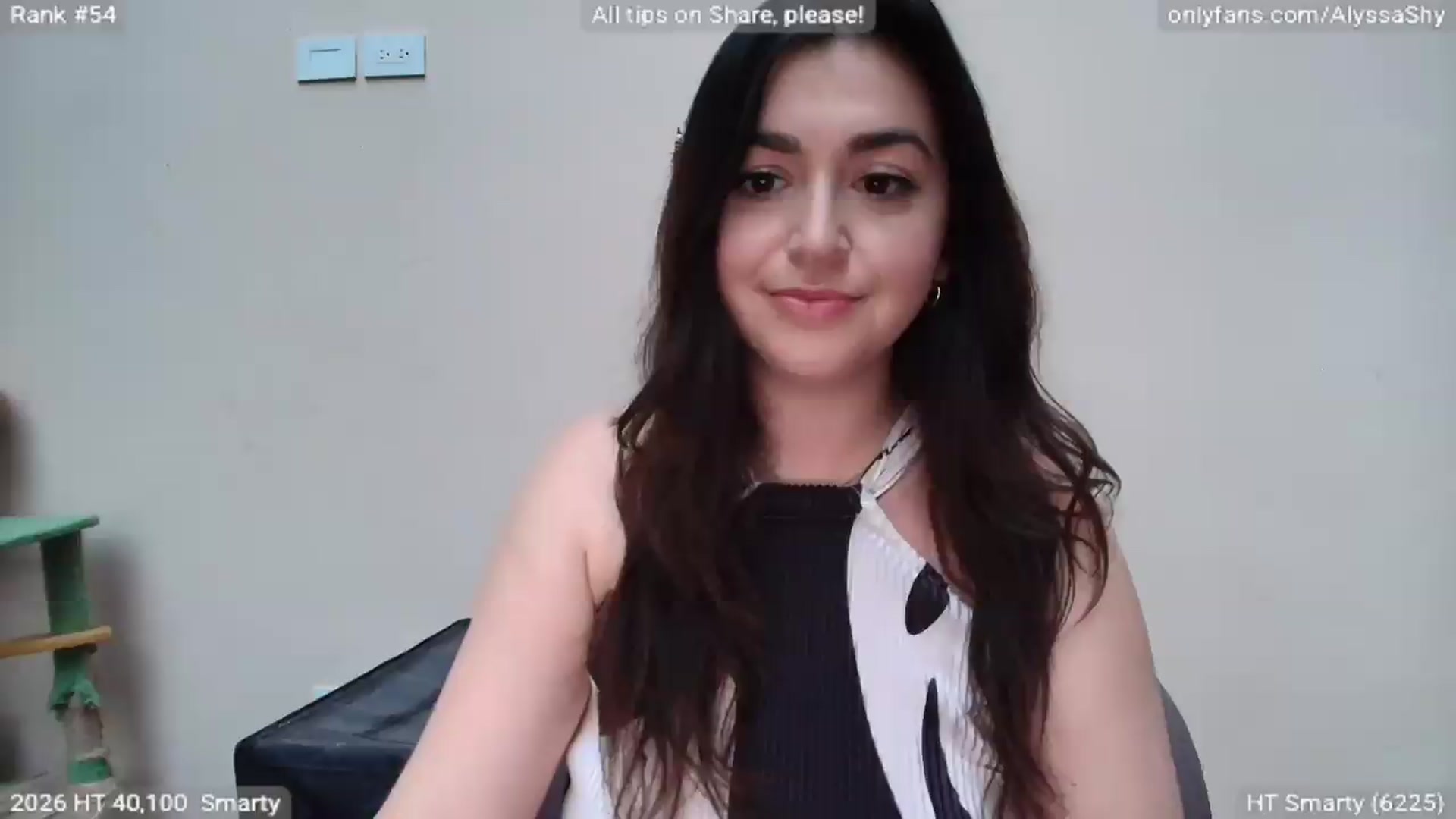 Gallery image thumbnail from AlyssaShy's myfreecams stream on, 05/18/2026, 24:32 image 18 of 20