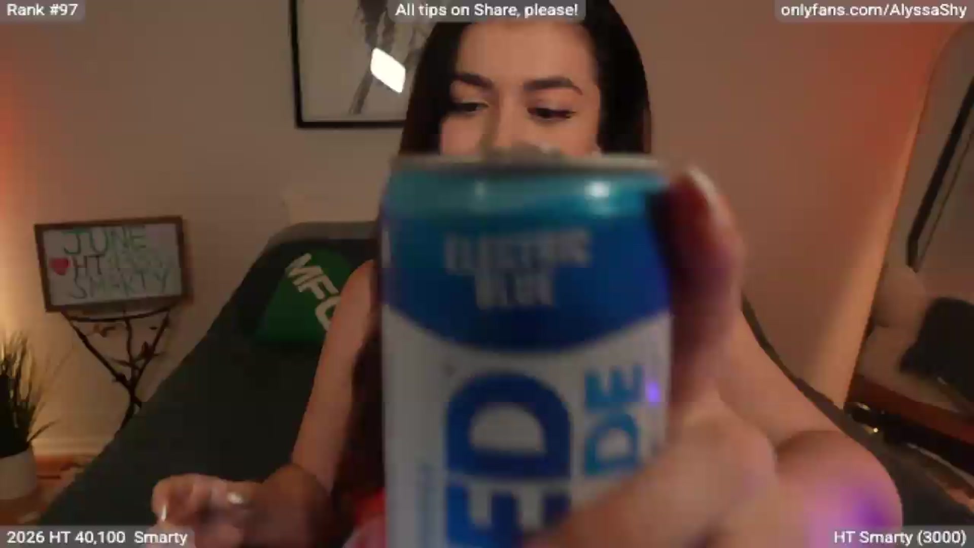 Gallery image thumbnail from AlyssaShy's myfreecams stream on, 06/05/2026, 23:17 image 3 of 20