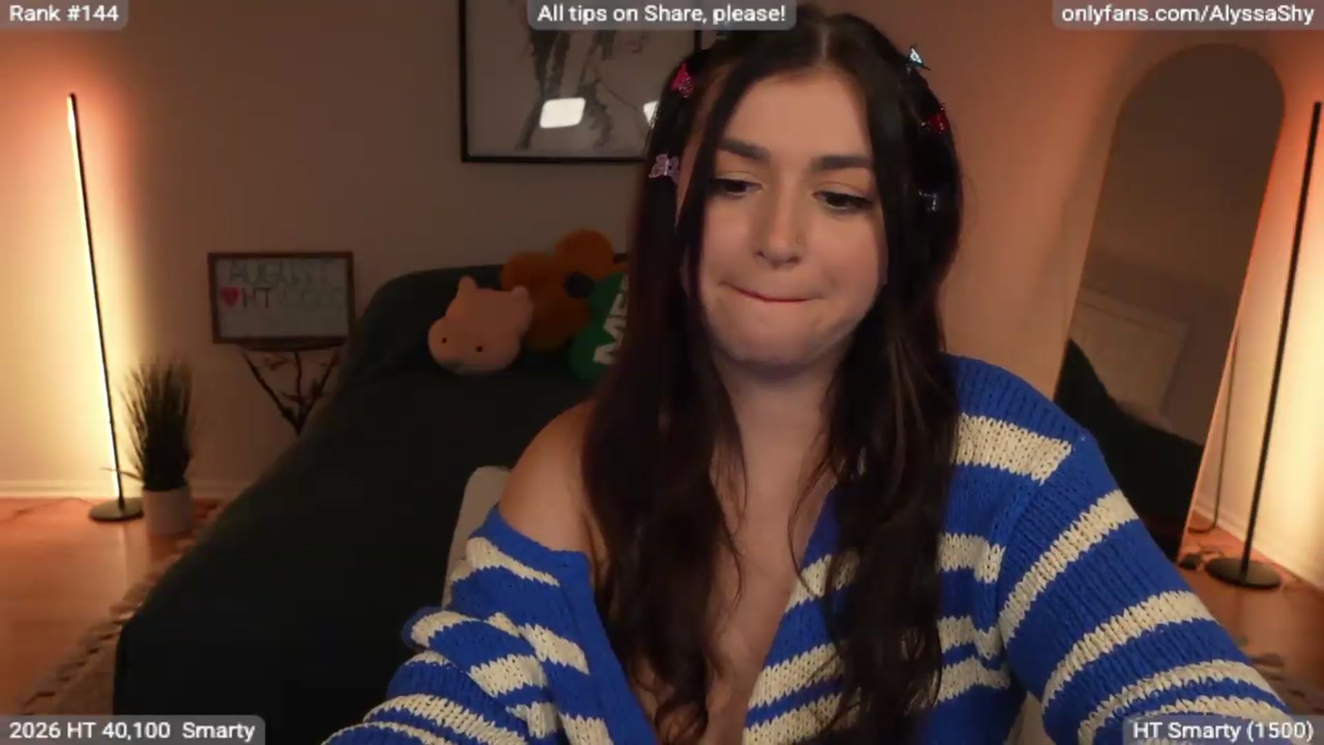 Gallery image thumbnail from AlyssaShy's myfreecams stream on, 08/07/2026, 24:10 image 16 of 20