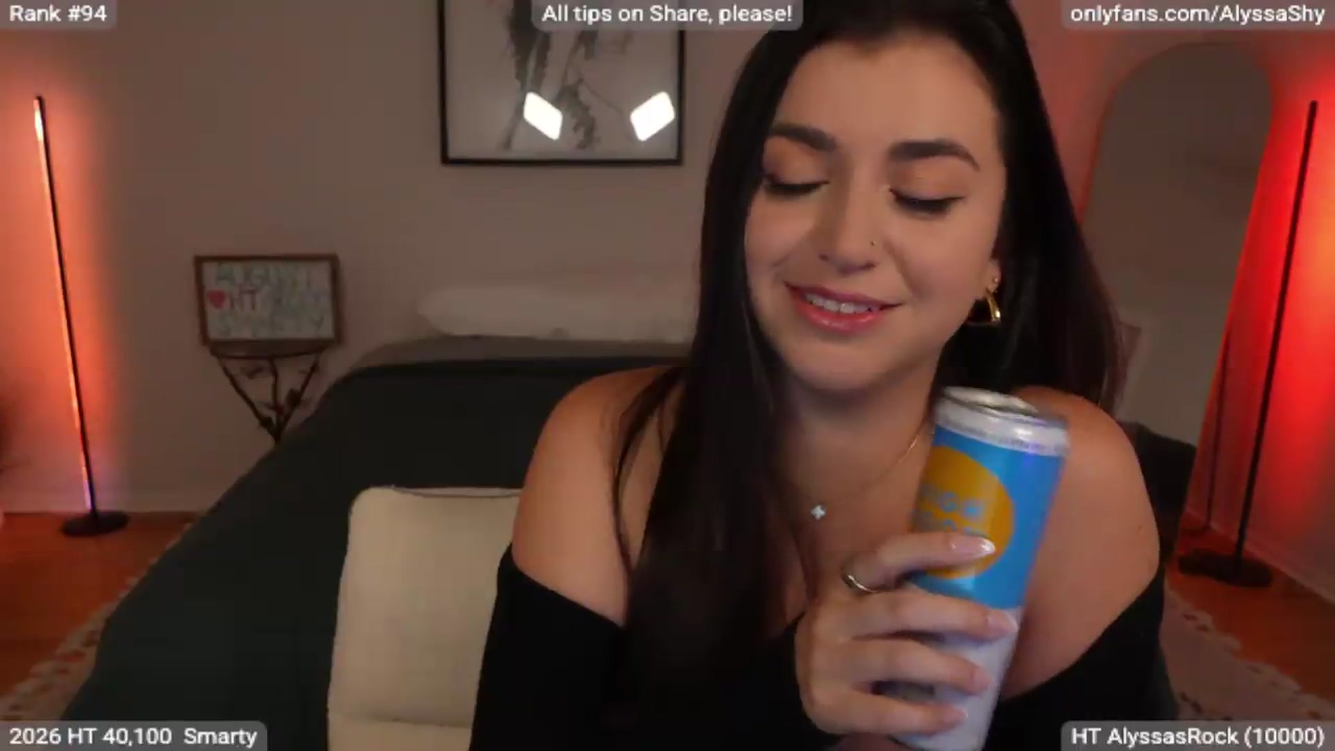 Gallery image thumbnail from AlyssaShy's myfreecams stream on, 08/19/2026, 23:38 image 14 of 20