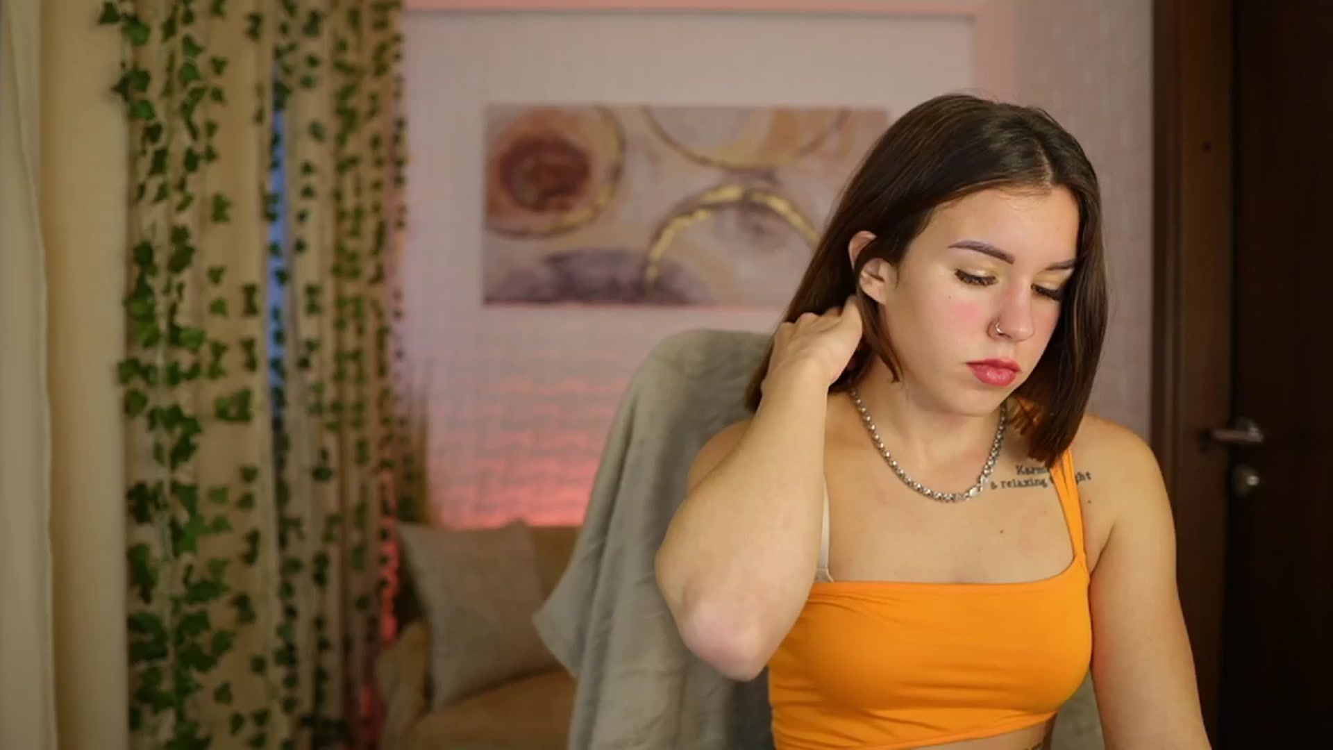 Gallery image thumbnail from Alyssa_Hall's myfreecams stream on, 10/31/2024, 16:21 image 2 of 20