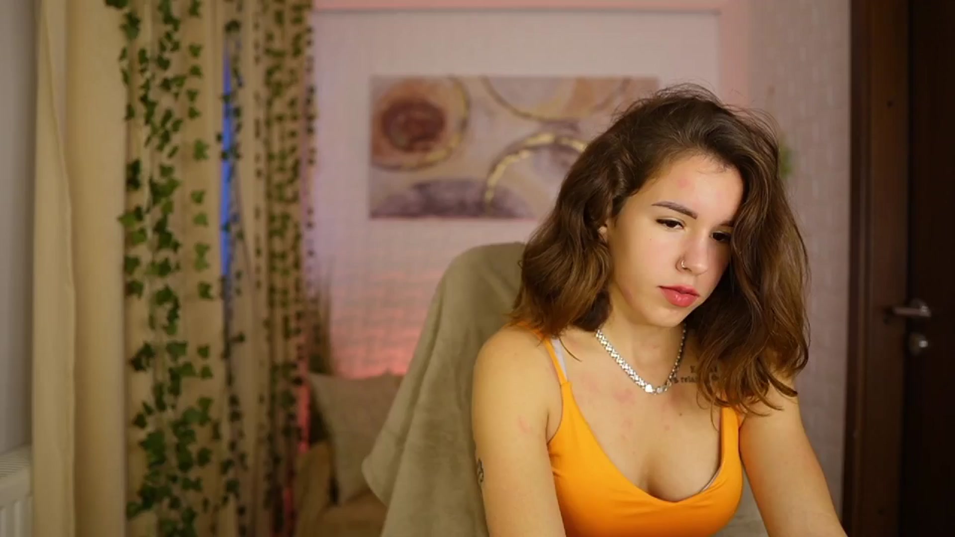 Gallery image thumbnail from Alyssa_Hall's myfreecams stream on, 11/01/2024, 14:15 image 9 of 20