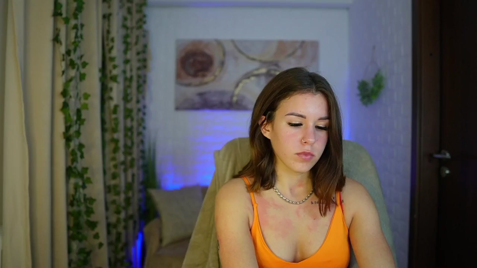 Gallery image thumbnail from Alyssa_Hall's myfreecams stream on, 11/08/2024, 16:09 image 20 of 20
