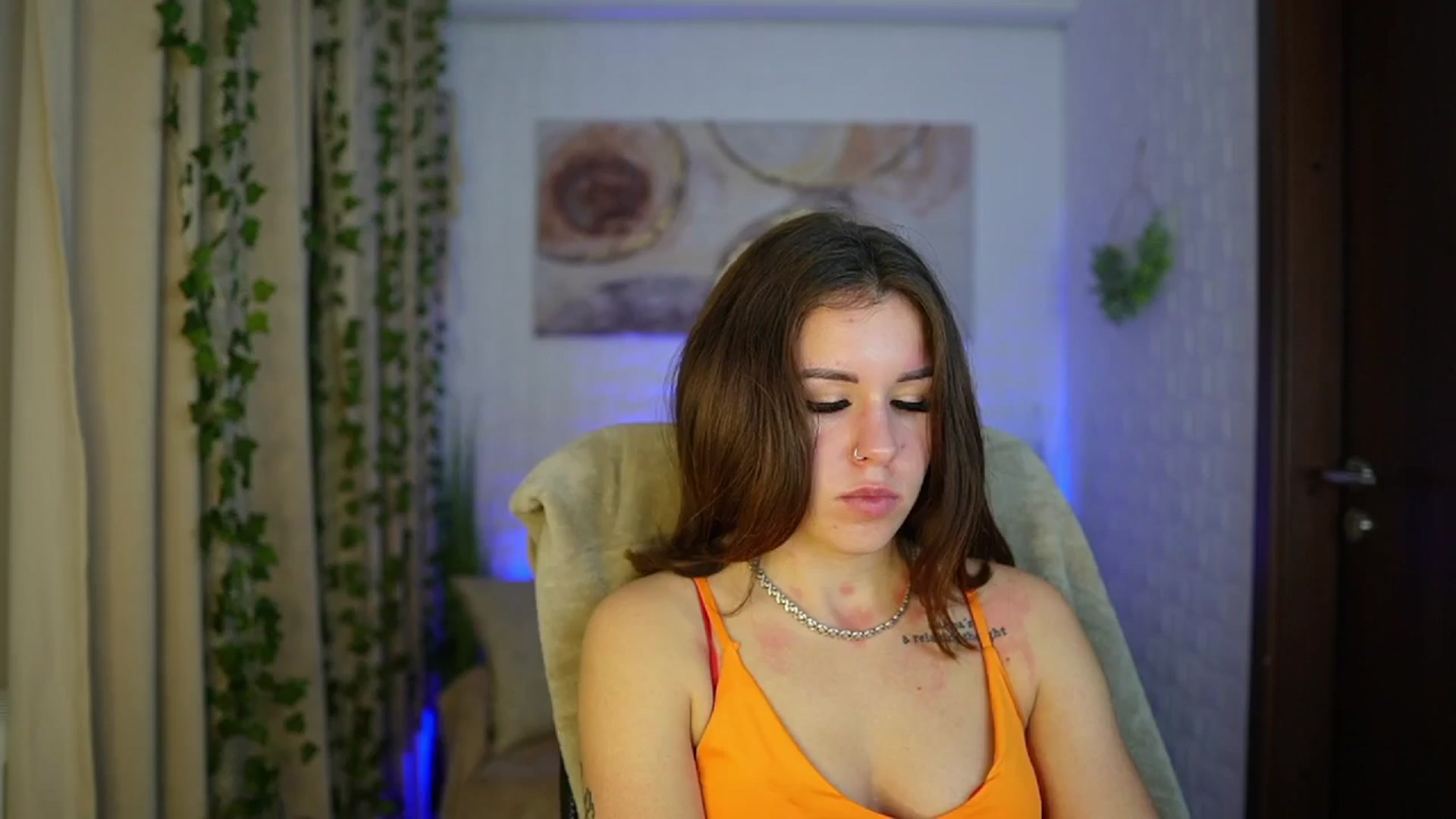 Gallery image thumbnail from Alyssa_Hall's myfreecams stream on, 11/08/2024, 17:58 image 19 of 20